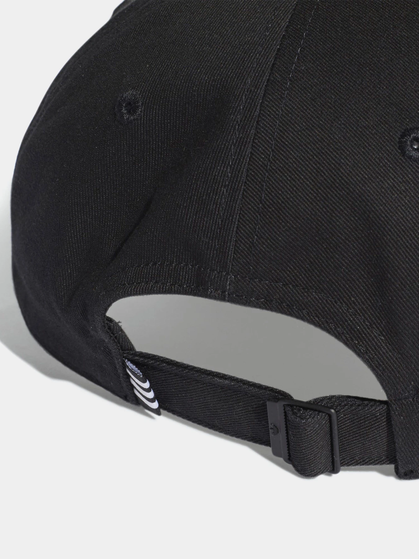 Шапки та кепки Adidas BASEB CLASS TRE модель EC3603 Шапки та кепки Adidas BASEB CLASS TRE модель EC3603 Фото