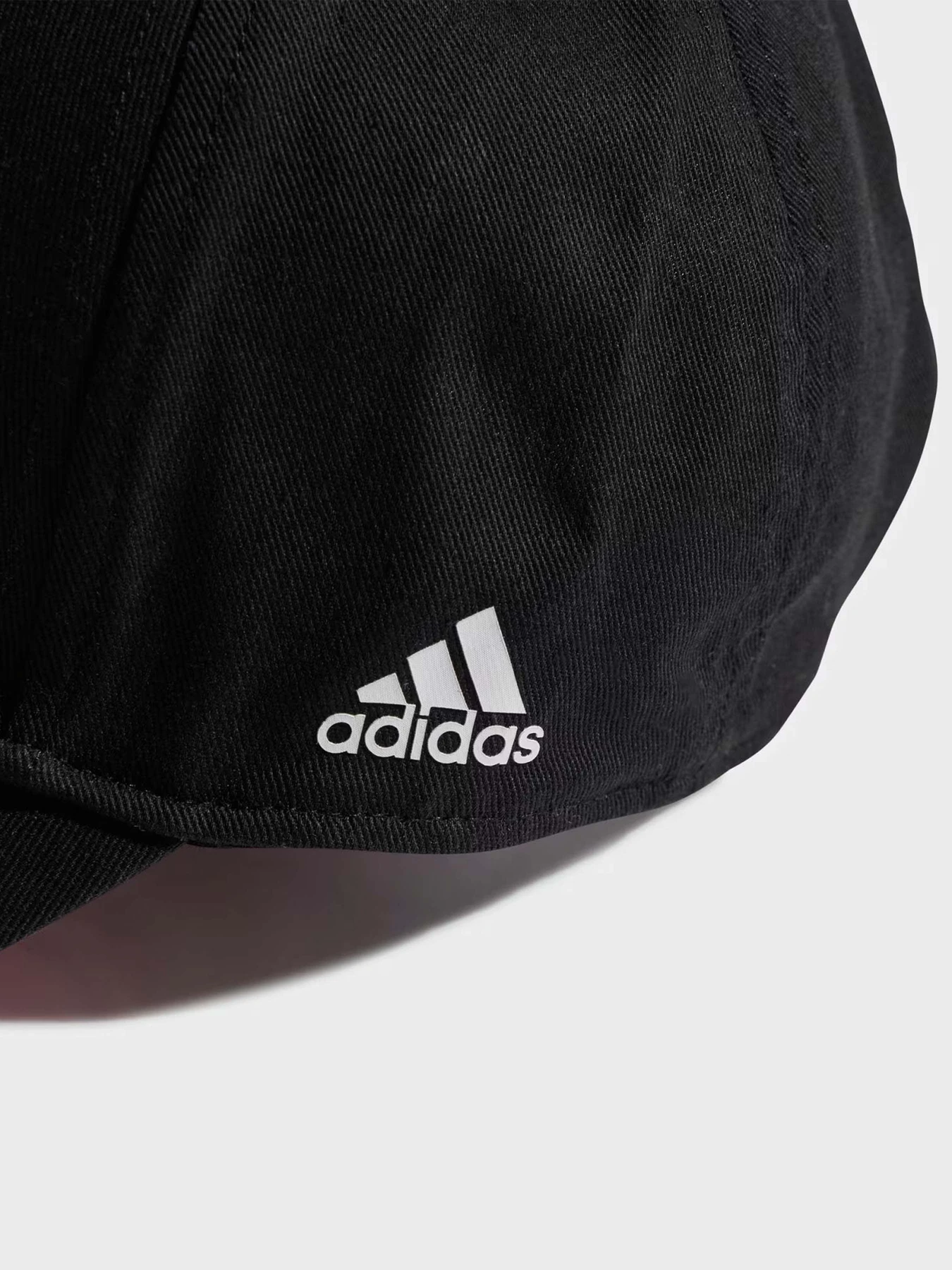 Шапки та кепки Adidas BRAND LOVE модель IU4858 Шапки та кепки Adidas BRAND LOVE модель IU4858 Фото