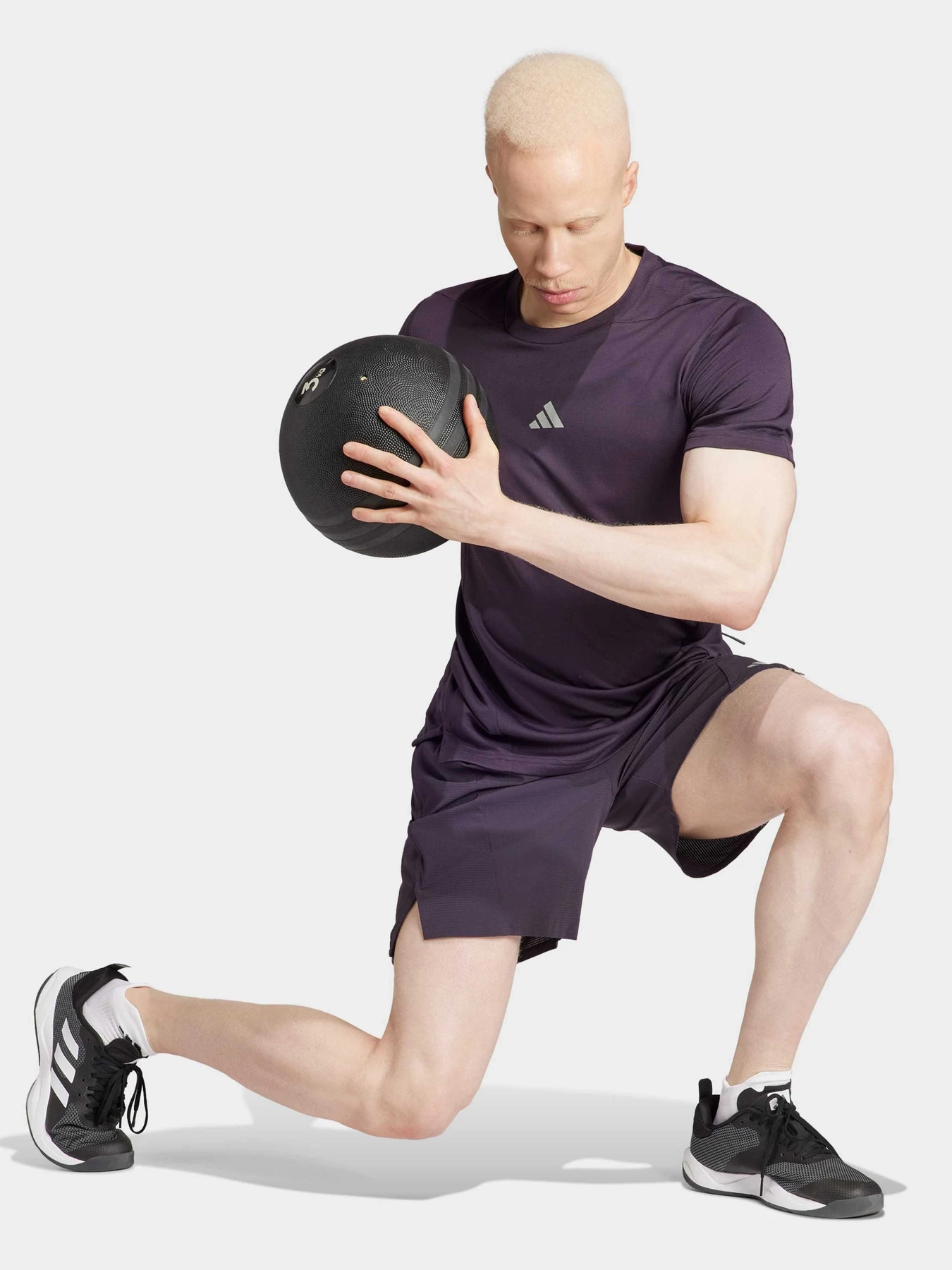 Шорти Adidas DESIGNED FOR TRAINING HIIT WOR модель IN8773 Шорти Adidas DESIGNED FOR TRAINING HIIT WOR модель IN8773 Фото
