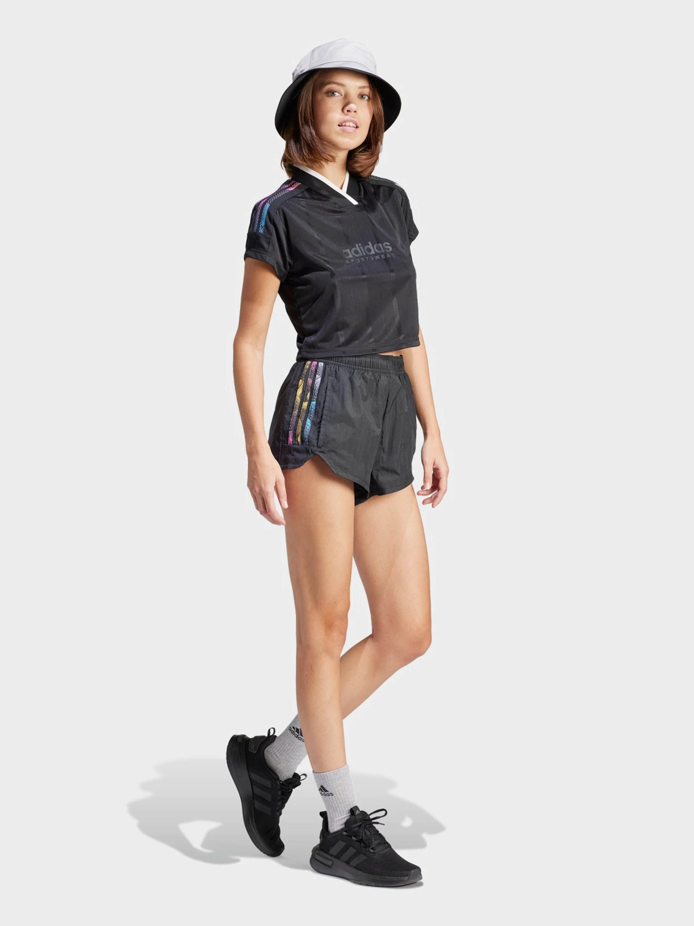 Шорты Adidas TIRO CUT 3-STRIPES SUMMER SPOR модель IQ4814 Шорты Adidas TIRO CUT 3-STRIPES SUMMER SPOR модель IQ4814 Фото