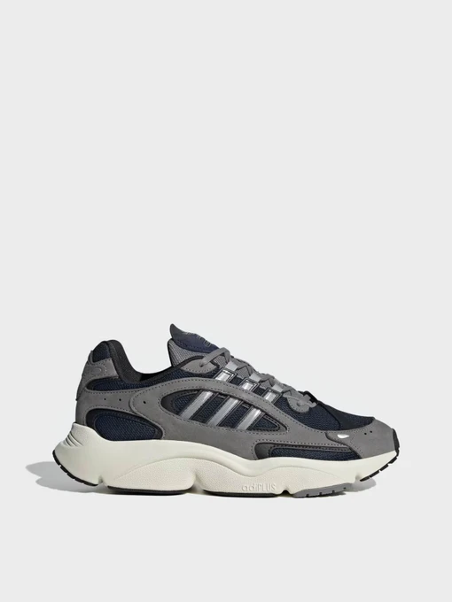 Кроссовки Adidas OZMILLEN модель ID5718 Фото