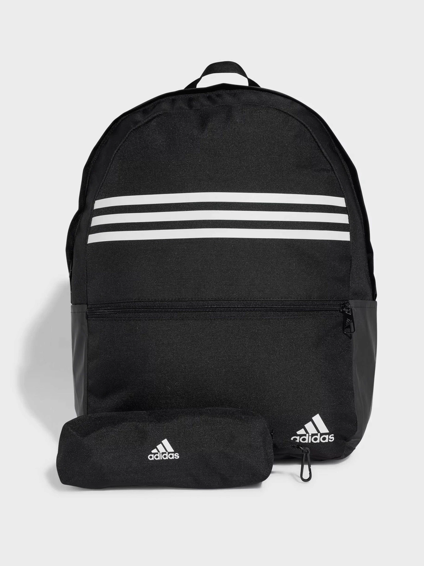 Рюкзаки Adidas ESSENTIALS 27.7L модель IZ1895 Рюкзаки Adidas ESSENTIALS 27.7L модель IZ1895 Фото