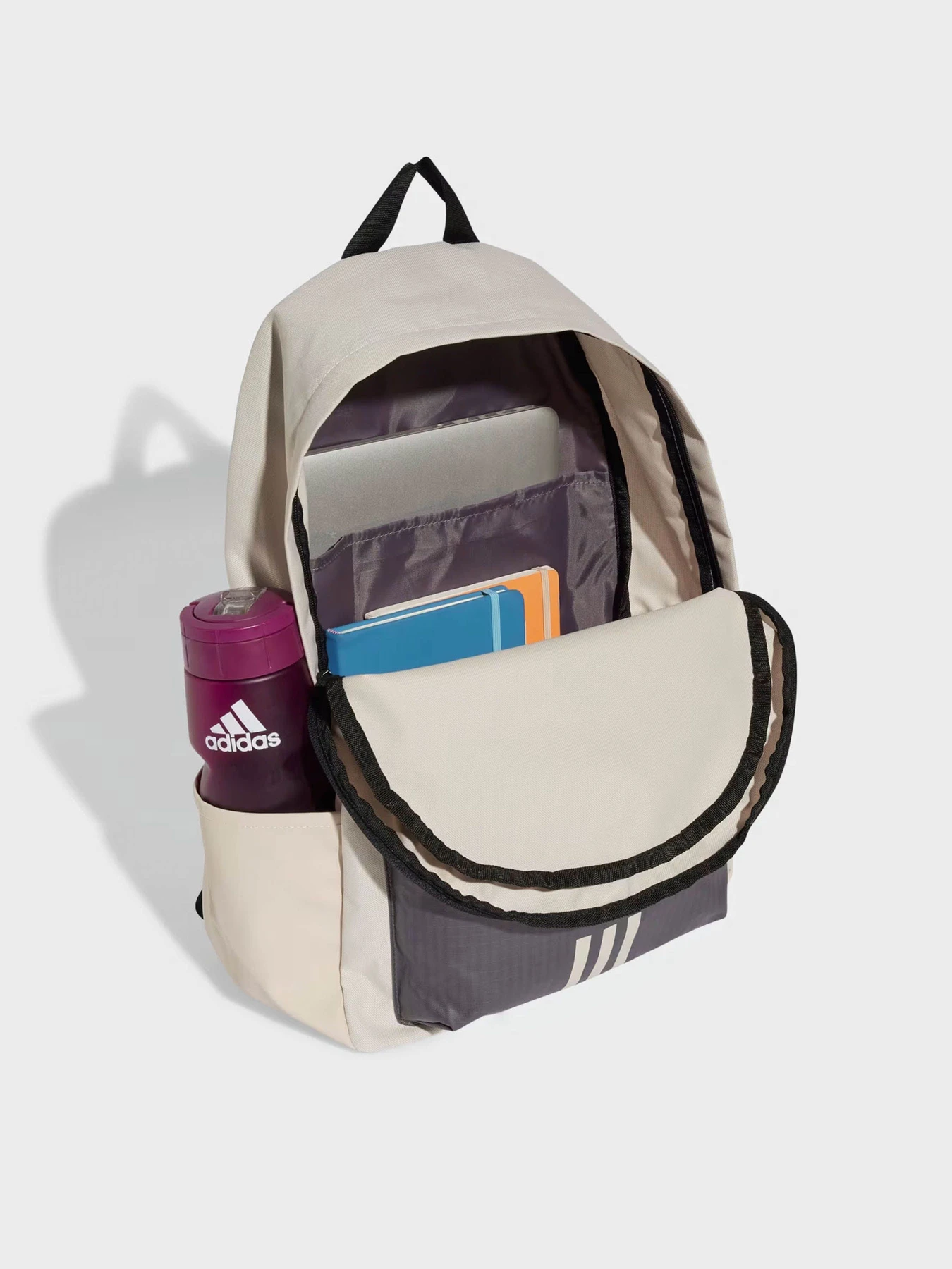 Рюкзаки Adidas ESSENTIALS 27.5L модель IZ1910 Рюкзаки Adidas ESSENTIALS 27.5L модель IZ1910 Фото