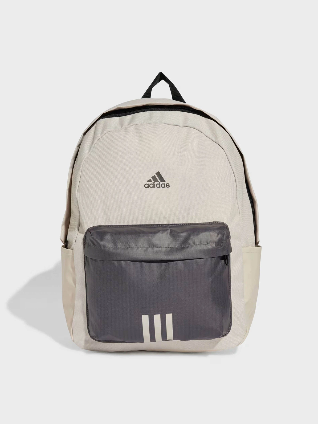 Рюкзаки Adidas ESSENTIALS 27.5L модель IZ1910 Рюкзаки Adidas ESSENTIALS 27.5L модель IZ1910 Фото
