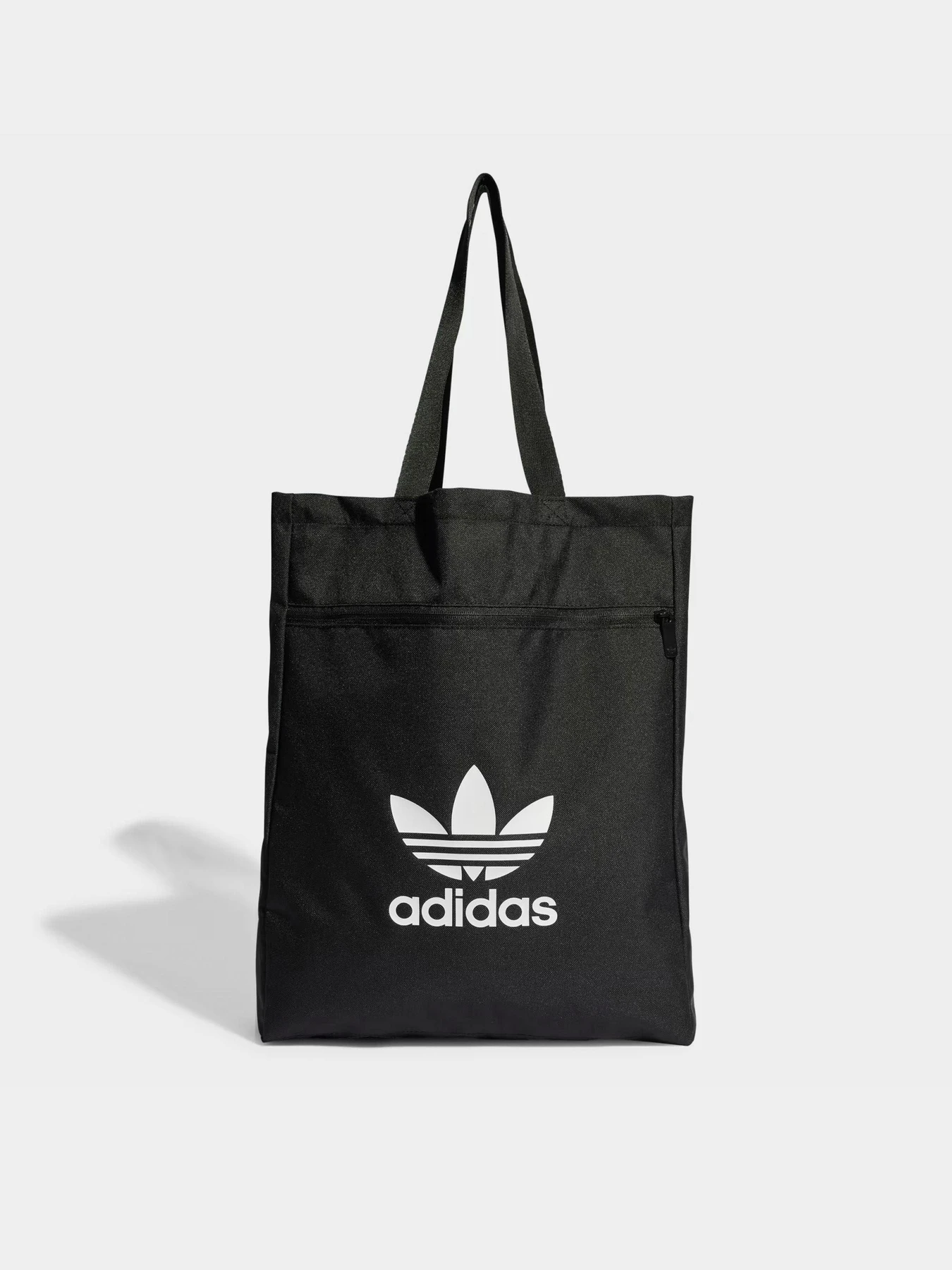 Сумки Adidas ADICOLOR CLASSIC модель IT7593 Сумки Adidas ADICOLOR CLASSIC модель IT7593 Фото