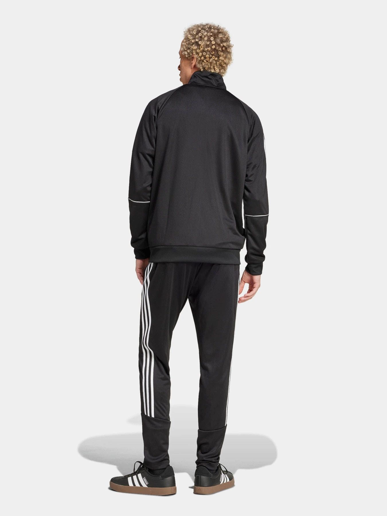 Костюмы Adidas 3-STRIPES DOUBLEKNIT модель IX1277 Костюмы Adidas 3-STRIPES DOUBLEKNIT модель IX1277 Фото