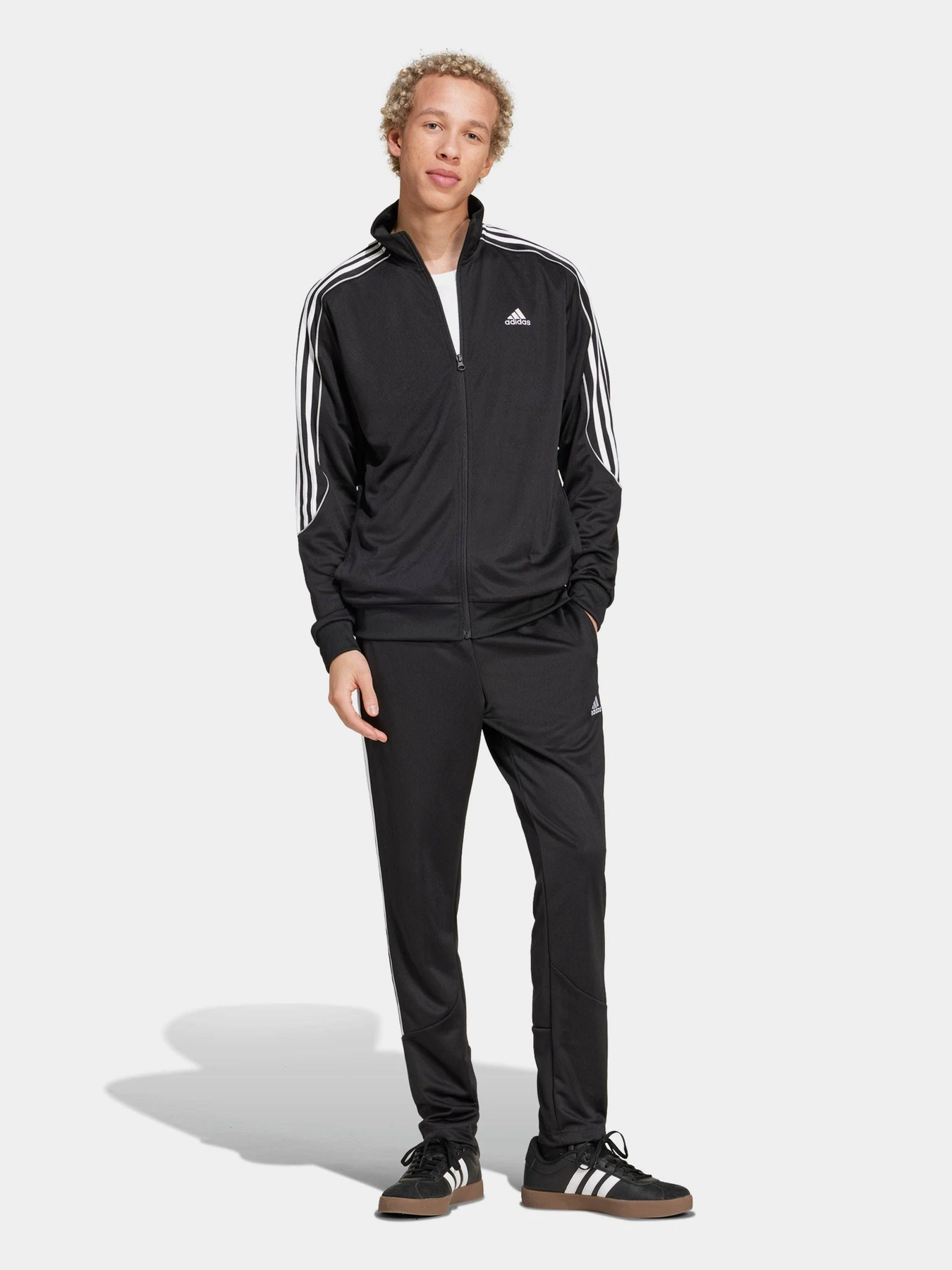 Костюмы Adidas 3-STRIPES DOUBLEKNIT модель IX1277 Костюмы Adidas 3-STRIPES DOUBLEKNIT модель IX1277 Фото