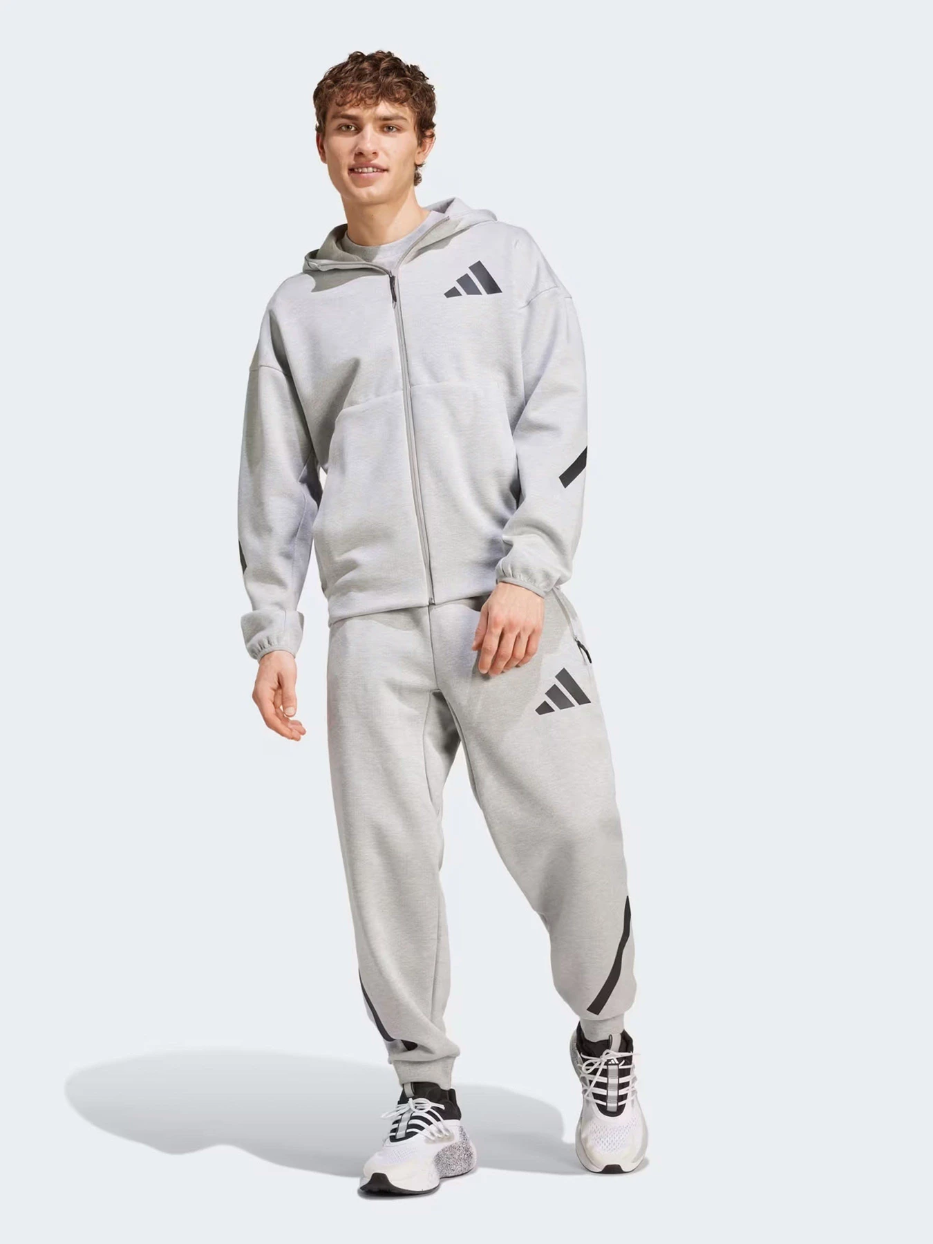 Худі та світшоти Adidas Z.N.E. FULL-ZIP HOODED TRACK модель JF2450 Фото
