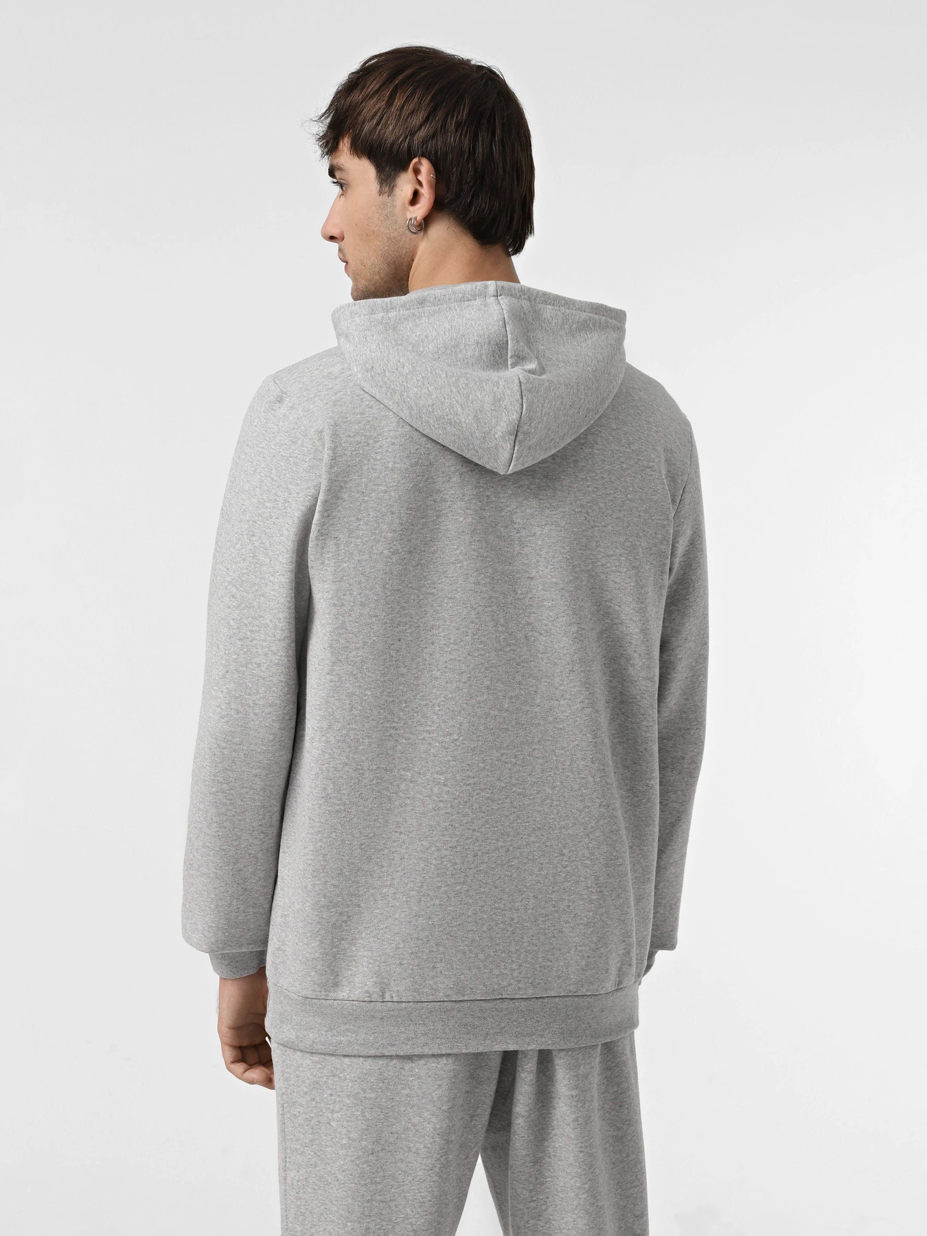 Худи и свитшоты Adidas ESSENTIALS модель H12213 Худи и свитшоты Adidas ESSENTIALS модель H12213 Фото