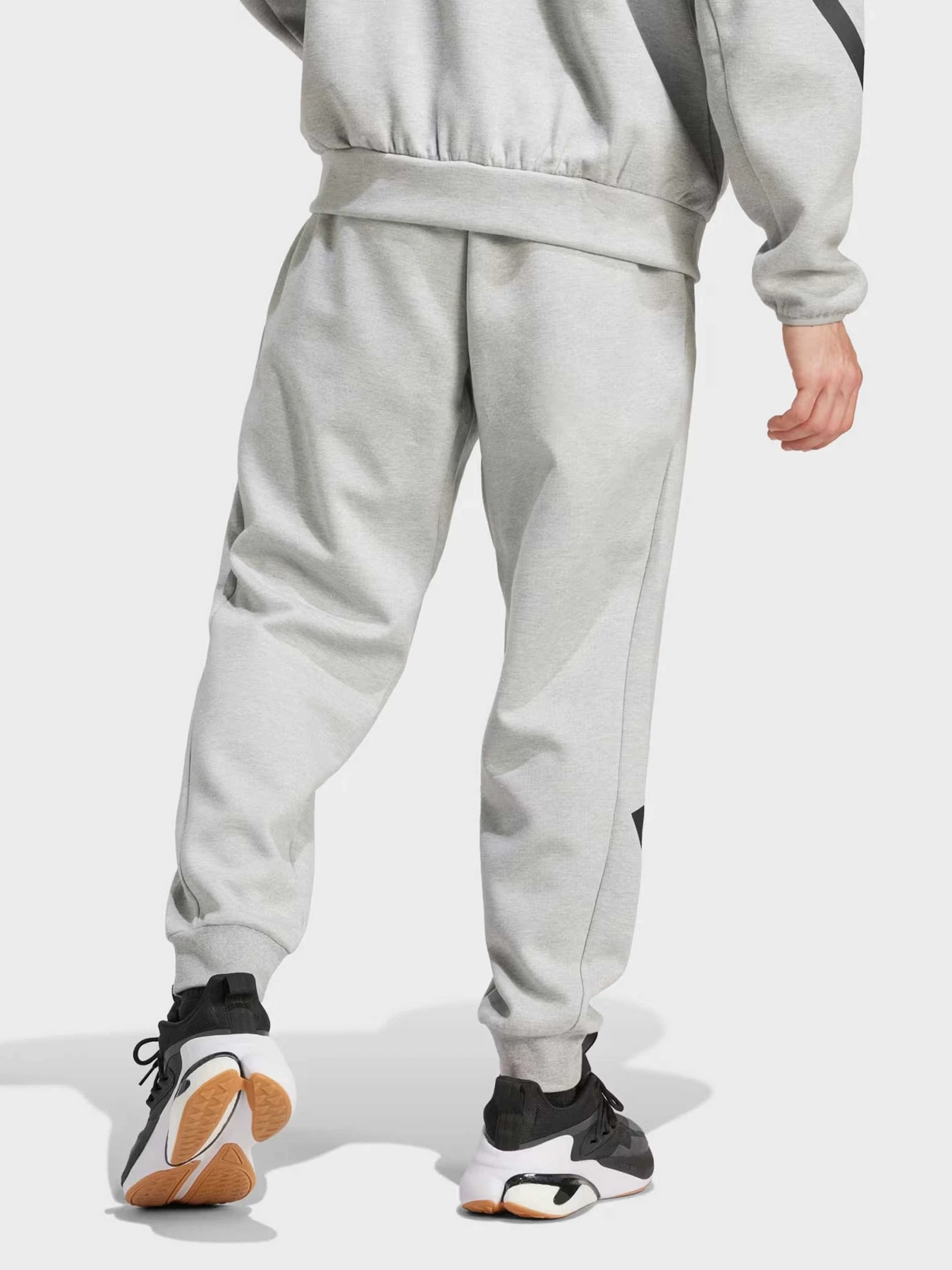 Брюки Adidas Z.N.E. модель JF2446 Брюки Adidas Z.N.E. модель JF2446 Фото