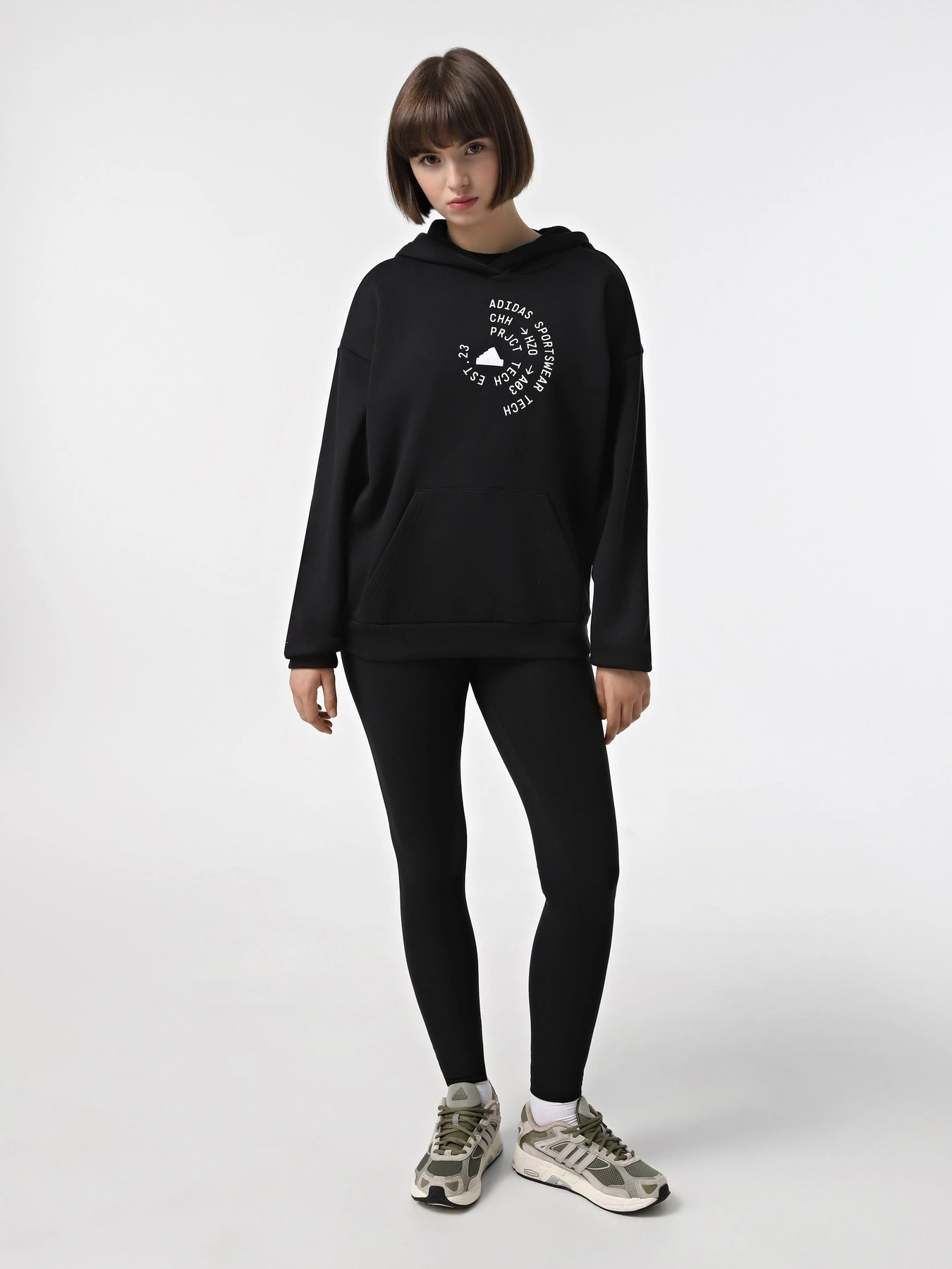Худи и свитшоты Adidas TECH GRAPHIC FLEECE LOOSE модель IX3759 Фото