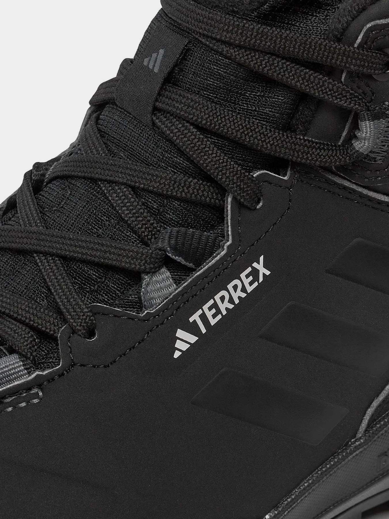 Черевики та чоботи Adidas TERREX AX4 MID BETA COLD.RDY H модель IF4953 Фото