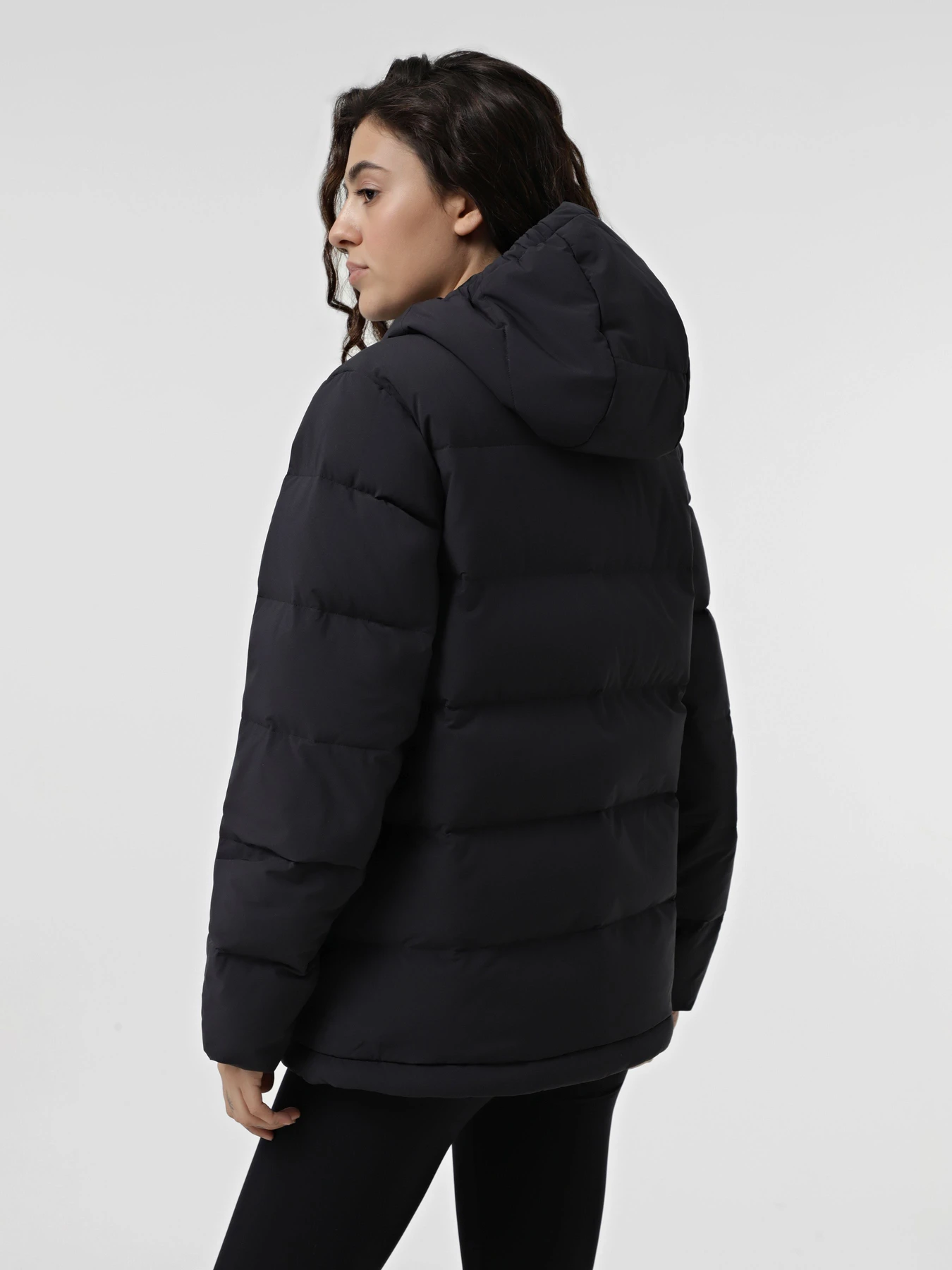 Куртки и дубленки Adidas HELIONIC SPORTSWEAR модель HN5641 Куртки и дубленки Adidas HELIONIC SPORTSWEAR модель HN5641 Фото