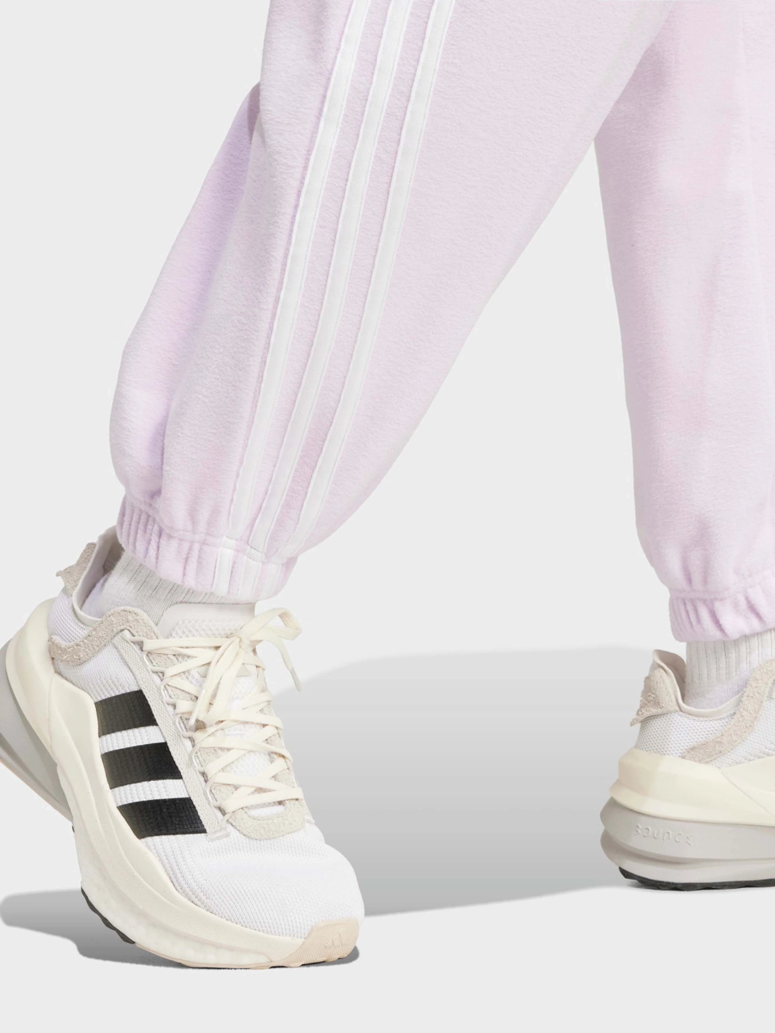 Жіночі Спортивні штани adidas FUTURE ICONS 3-STRIPES POLAR S фото 3