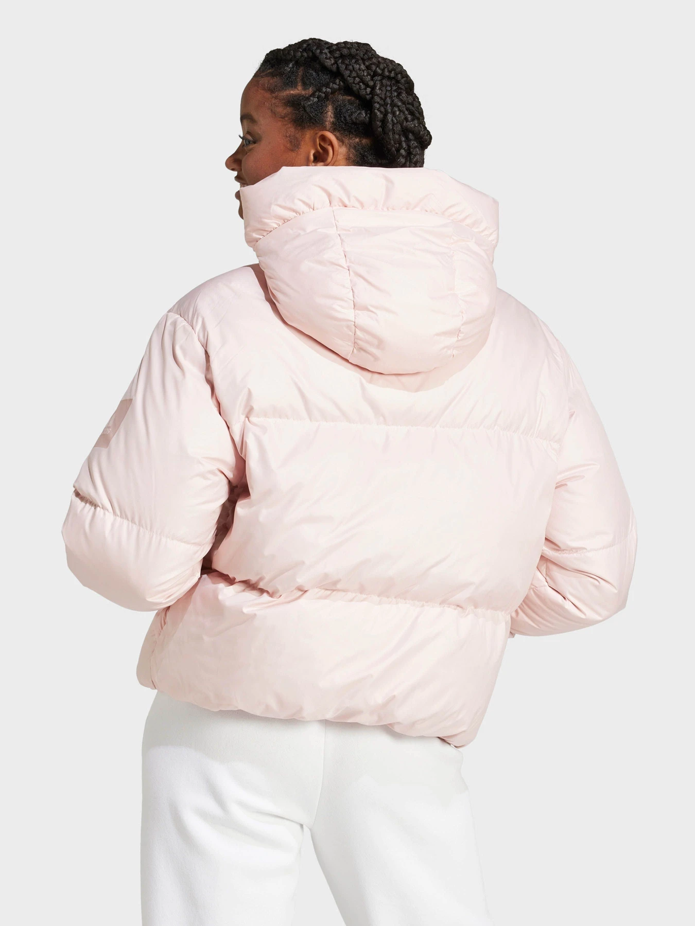 Куртки и дубленки Adidas BIG BAFFLE SPORTSWEAR модель IX8859 Куртки и дубленки Adidas BIG BAFFLE SPORTSWEAR модель IX8859 Фото