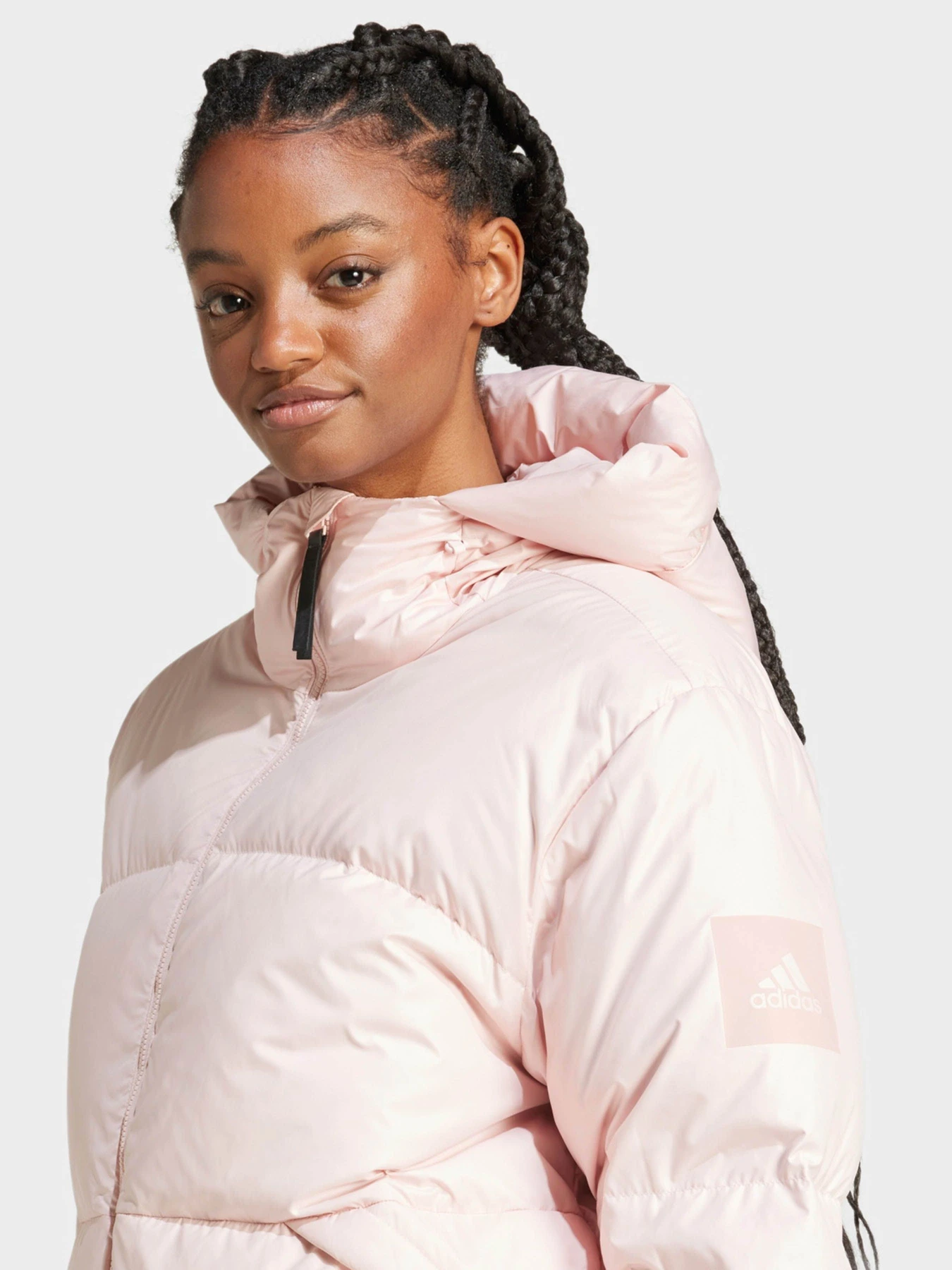 Куртки и дубленки Adidas BIG BAFFLE SPORTSWEAR модель IX8859 Куртки и дубленки Adidas BIG BAFFLE SPORTSWEAR модель IX8859 Фото