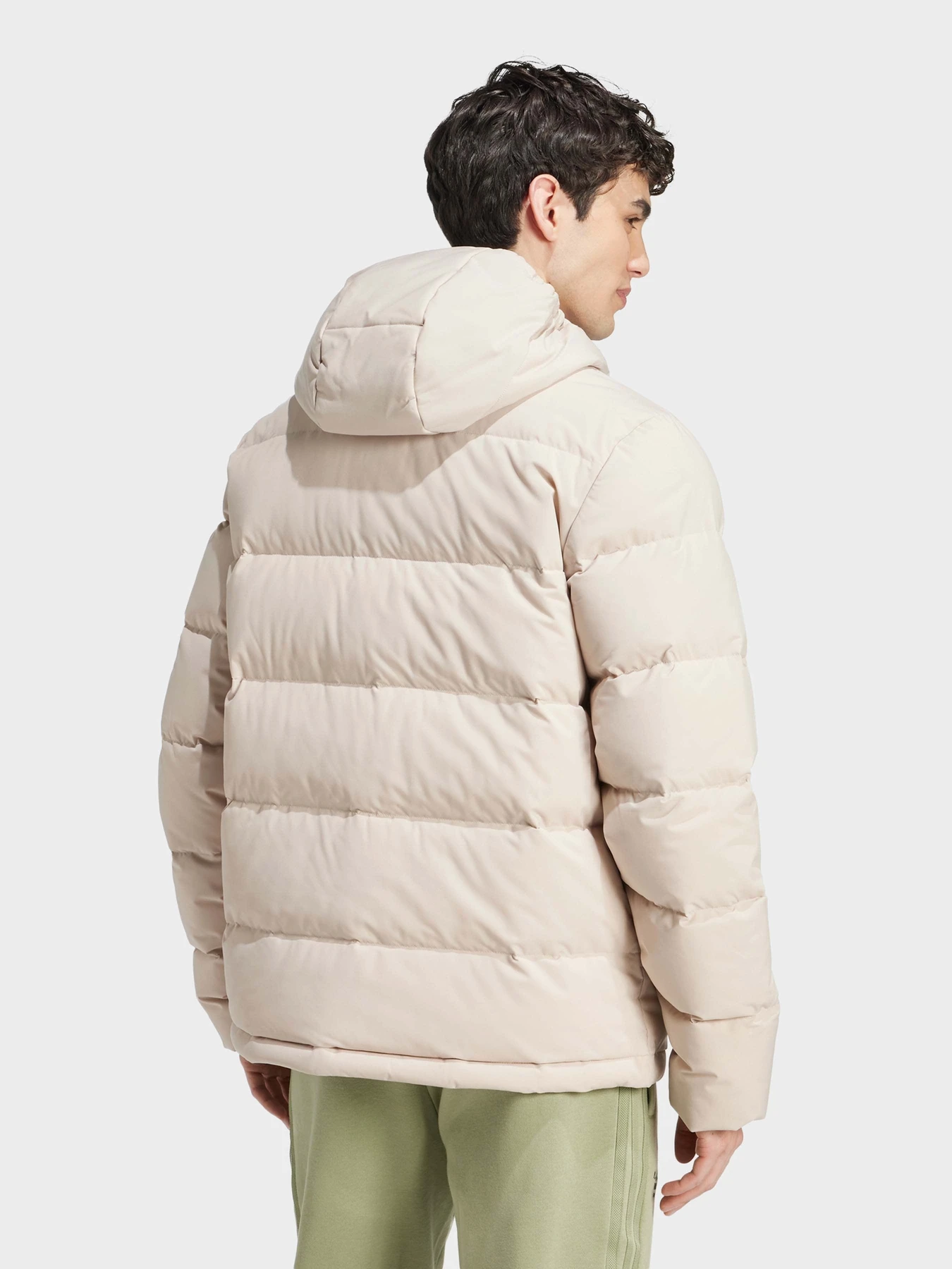 Куртки и дубленки Adidas HELIONIC SPORTSWEAR модель IZ4702 Фото