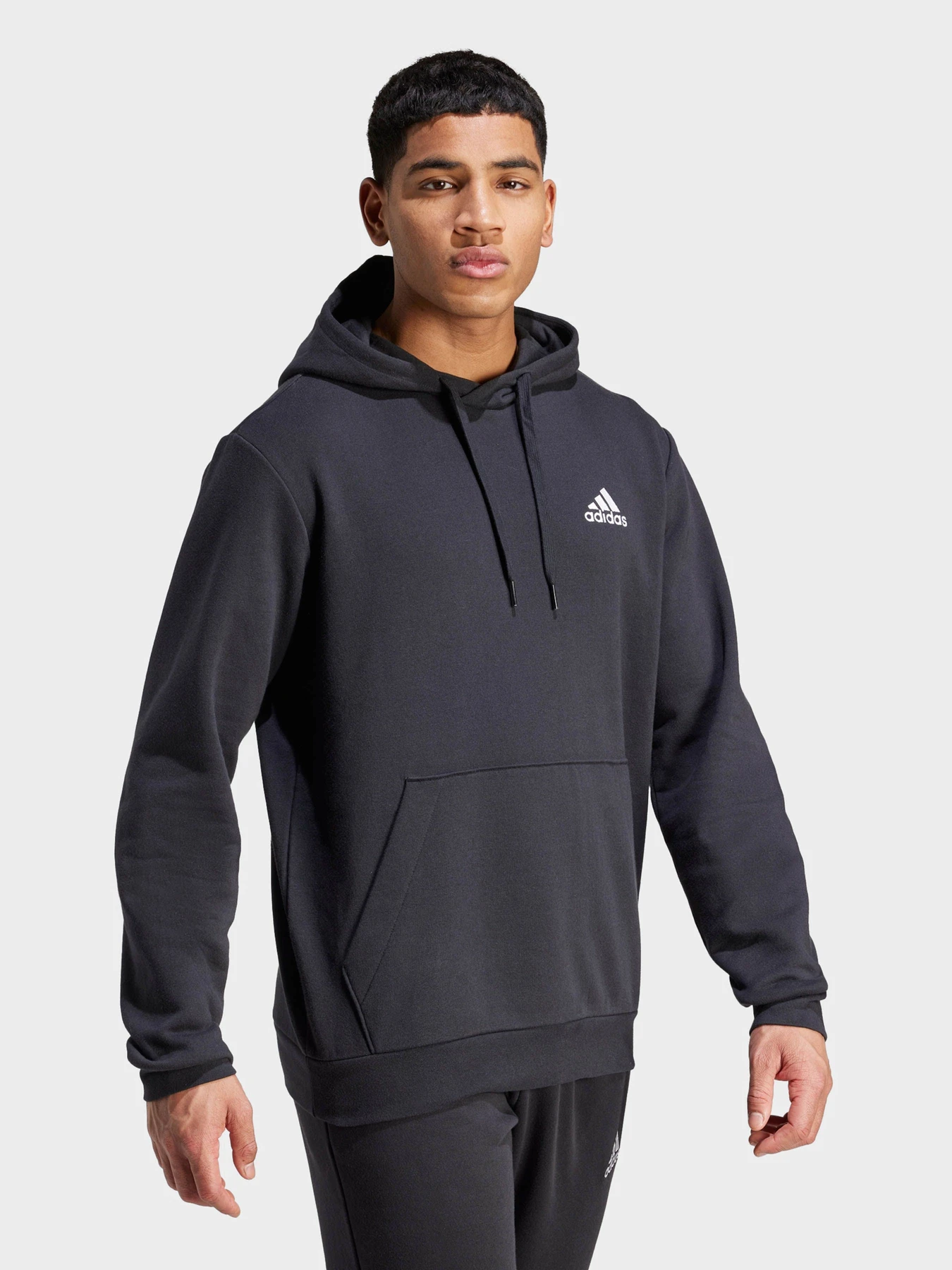 Худи и свитшоты Adidas ESSENTIALS SPORTSWEAR модель GV5294 Фото