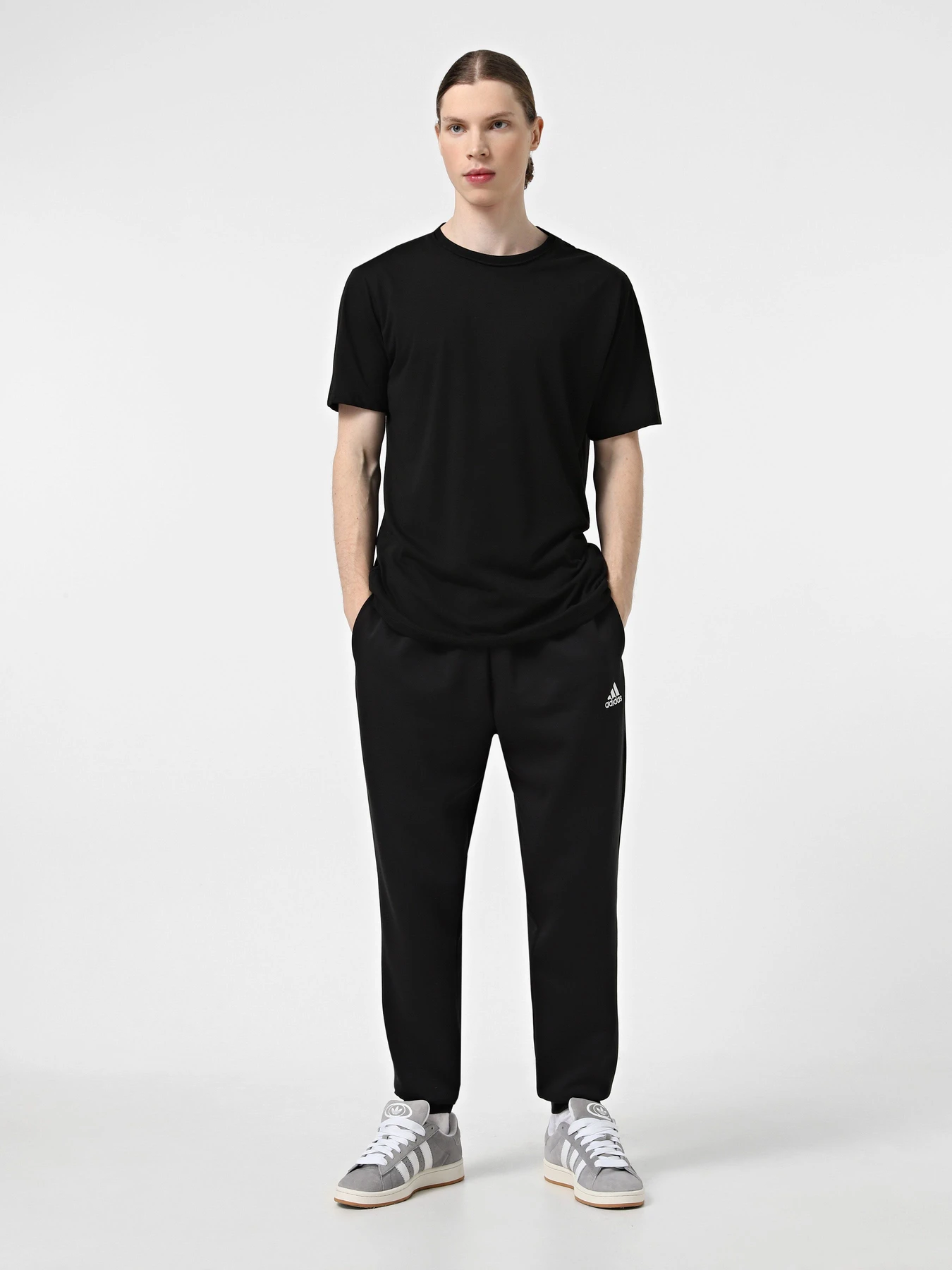 Брюки Adidas ESSENTIALS REGULAR модель HL2236 Брюки Adidas ESSENTIALS REGULAR модель HL2236 Фото
