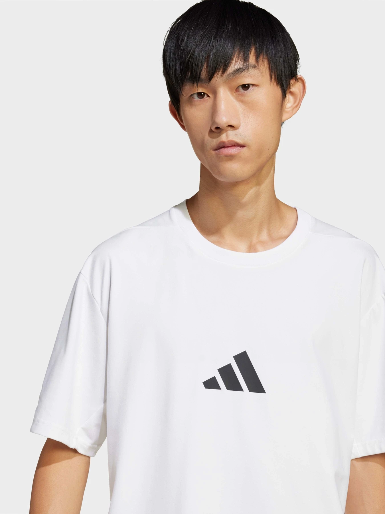 Футболки и поло Adidas Z.N.E. LOOSE-FIT SPORTSWEAR модель JC5482 Фото