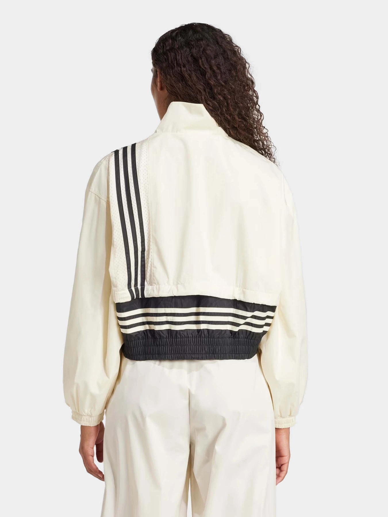 Худи и свитшоты Adidas ORIGINALS WOVEN TRACK модель JD0096 Худи и свитшоты Adidas ORIGINALS WOVEN TRACK модель JD0096 Фото