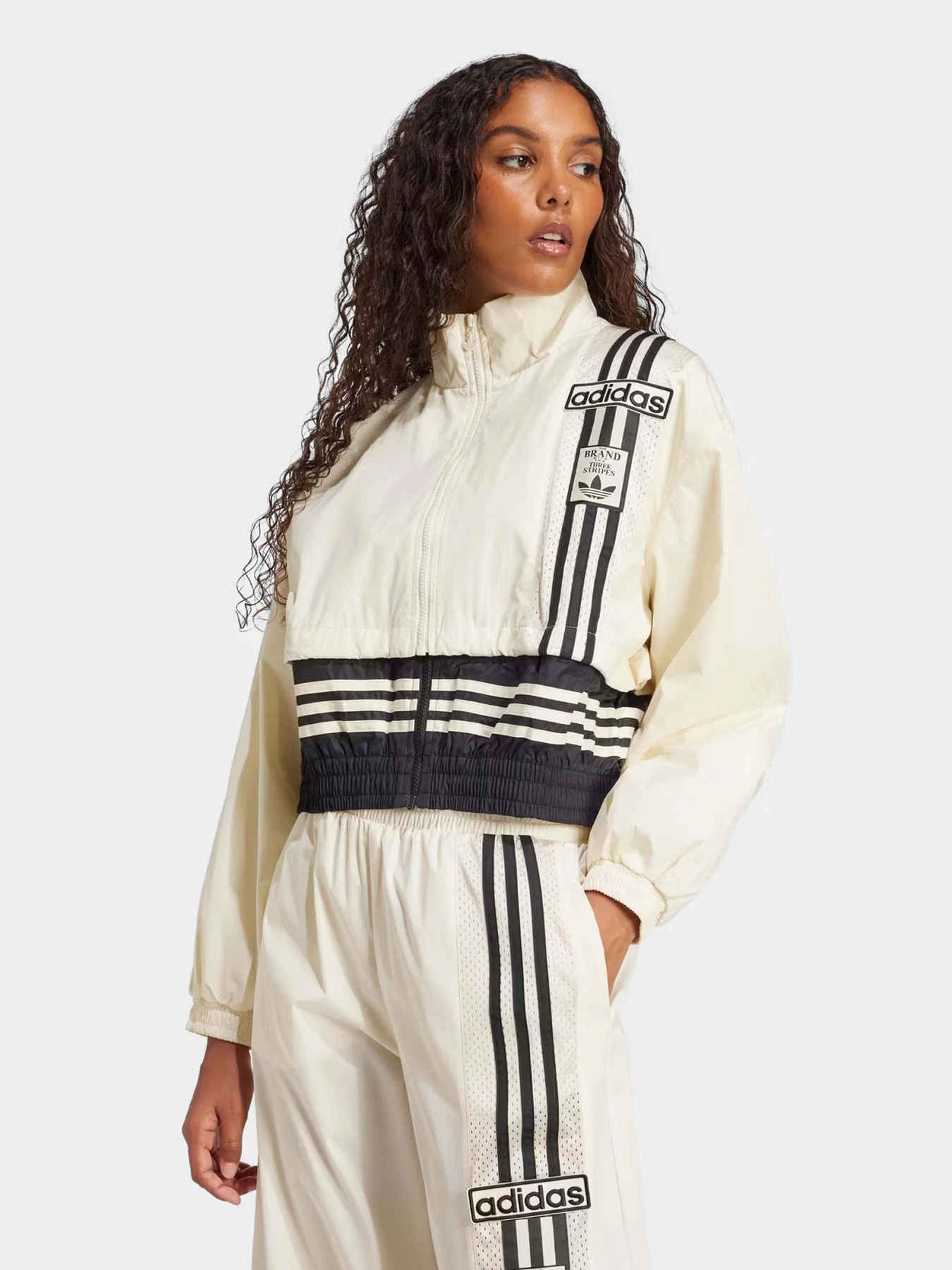 Худи и свитшоты Adidas ORIGINALS WOVEN TRACK модель JD0096 Худи и свитшоты Adidas ORIGINALS WOVEN TRACK модель JD0096 Фото