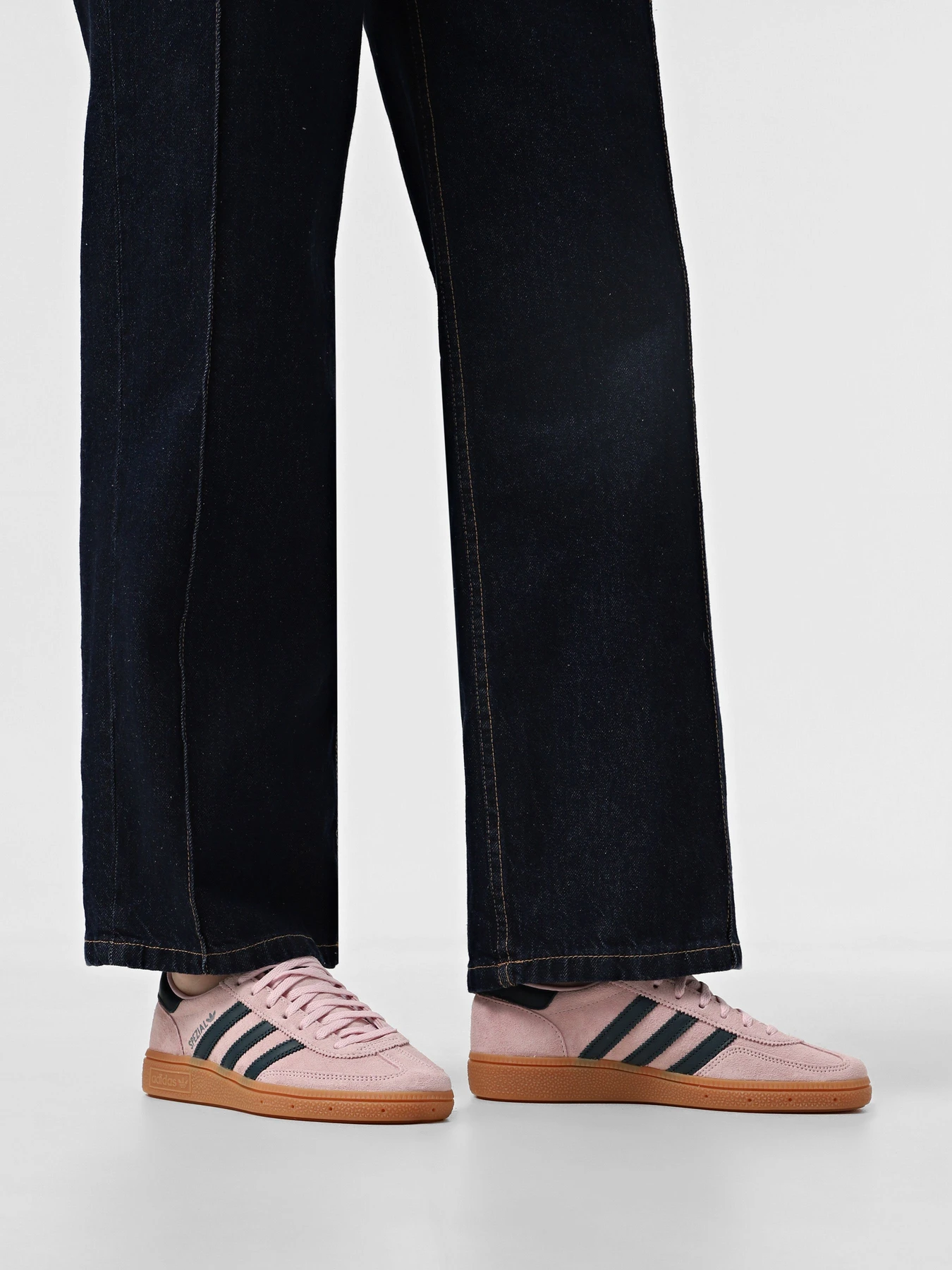 Кеди Adidas HANDBALL SPEZIAL ORIGINALS модель IF6561 Кеди Adidas HANDBALL SPEZIAL ORIGINALS модель IF6561 Фото