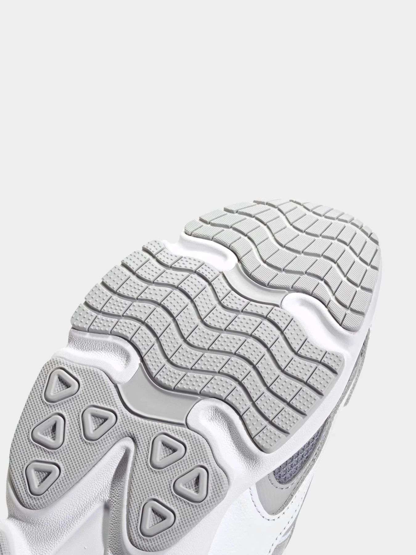 Кросівки Adidas OZMILLEN модель JI2634 Фото