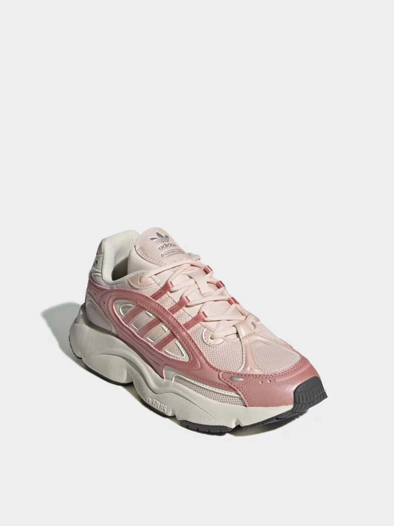 Кроссовки Adidas OZMILLEN модель JI3087 Кроссовки Adidas OZMILLEN модель JI3087 Фото