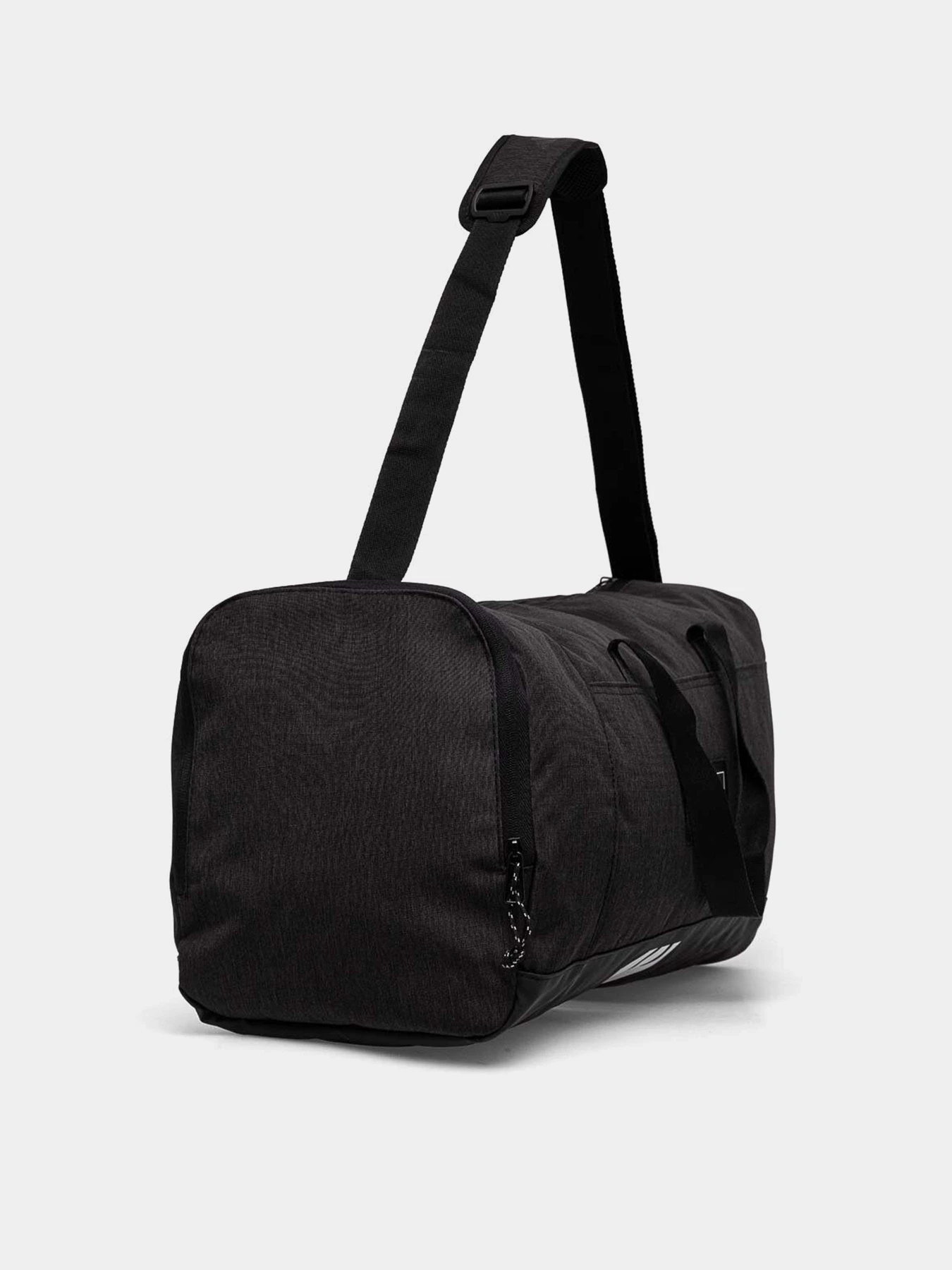 Сумки Adidas 4ATHLTS DUFFEL M 39L модель IM5521 Сумки Adidas 4ATHLTS DUFFEL M 39L модель IM5521 Фото