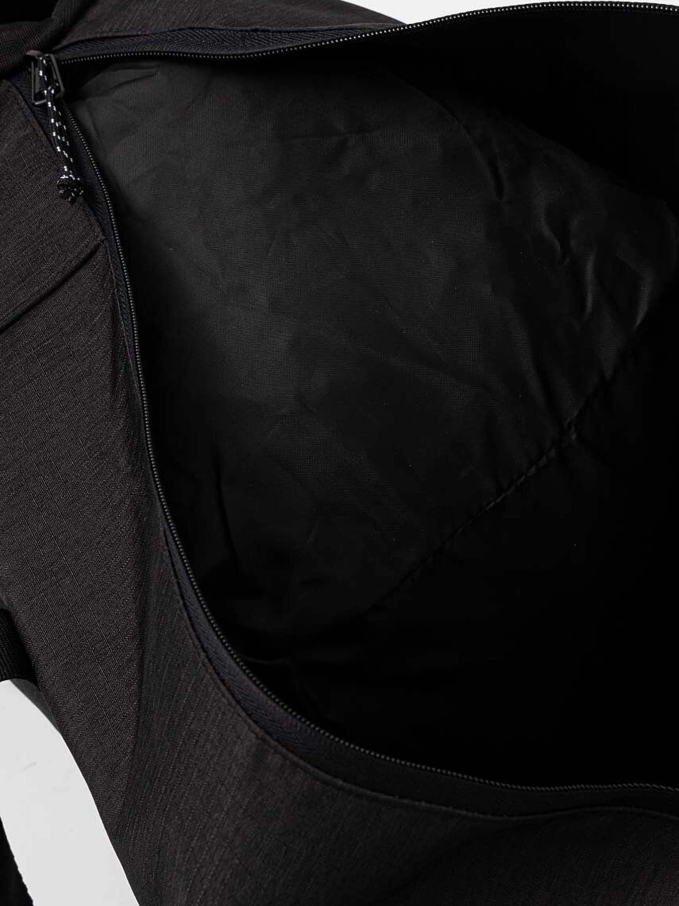 Сумки Adidas 4ATHLTS DUFFEL M 39L модель IM5521 Сумки Adidas 4ATHLTS DUFFEL M 39L модель IM5521 Фото
