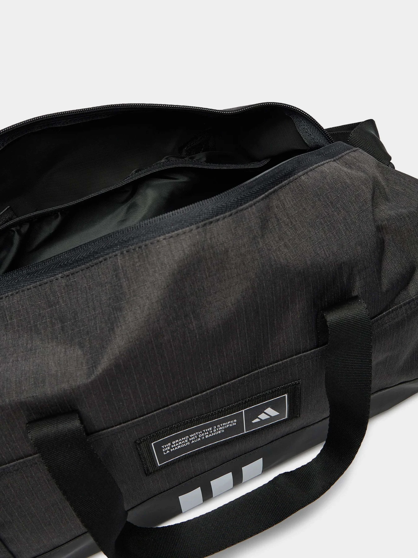 Сумки Adidas TRAINING 4ATHLTS DUFFEL S 24L модель IM5523 Фото