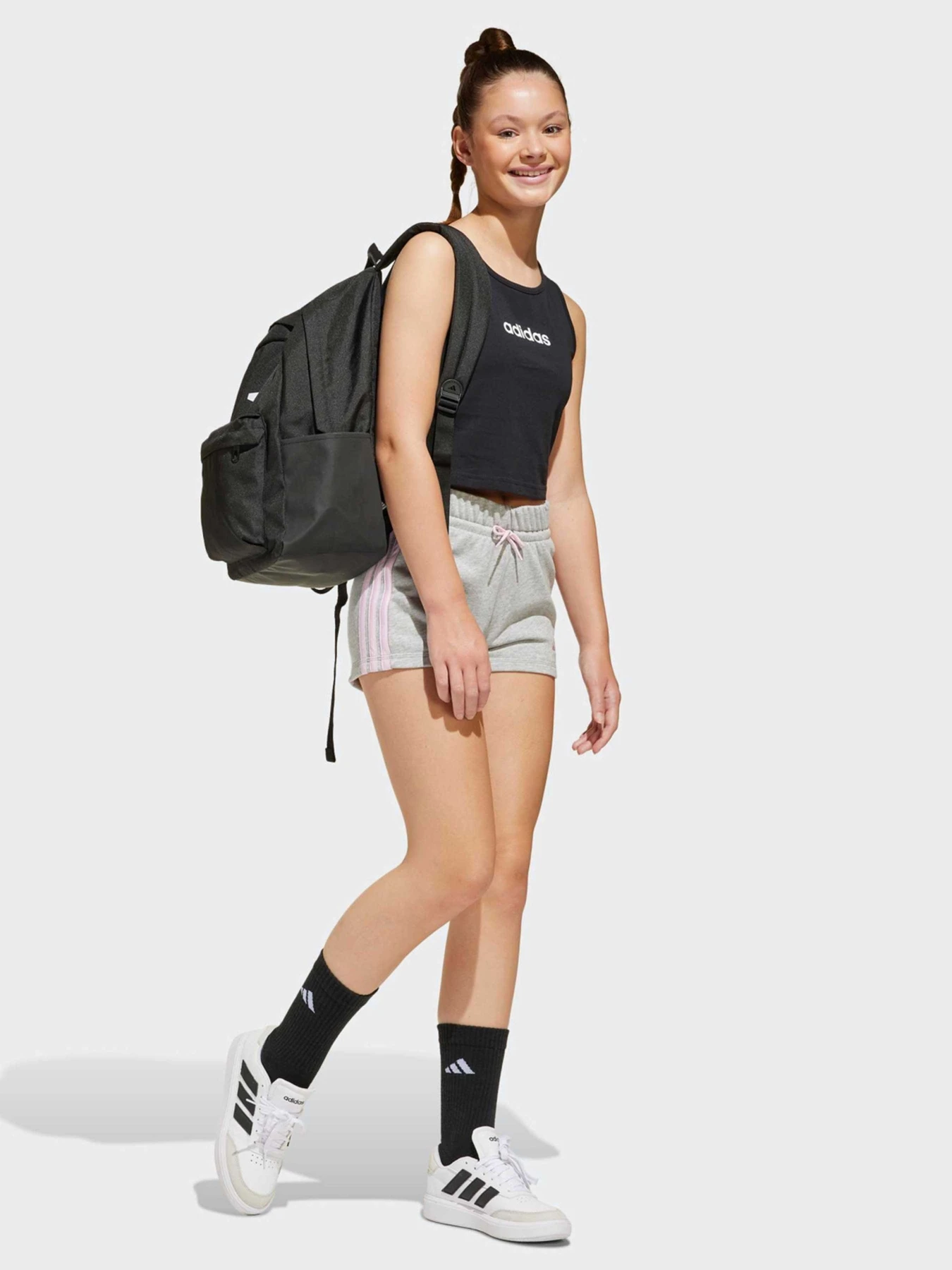 Рюкзаки Adidas CLASSIC 3 BAR LOGO PERFORMANCE модель JI6953 Рюкзаки Adidas CLASSIC 3 BAR LOGO PERFORMANCE модель JI6953 Фото