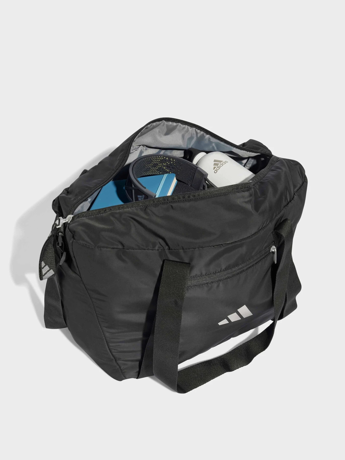 Сумки Adidas PERFORMANCE BAG модель JE3223 Сумки Adidas PERFORMANCE BAG модель JE3223 Фото
