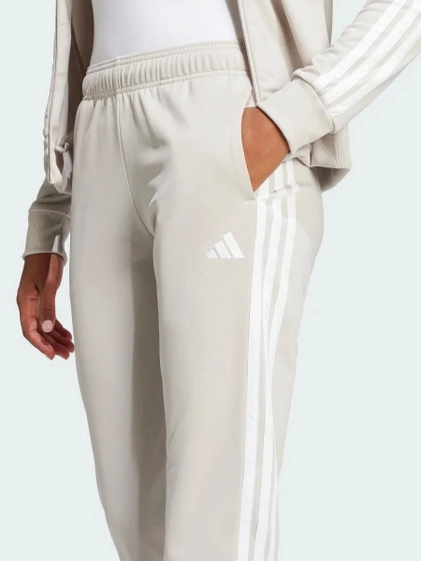 Костюмы Adidas ESSENTIALS 3-STRIPES модель JD2686 Фото