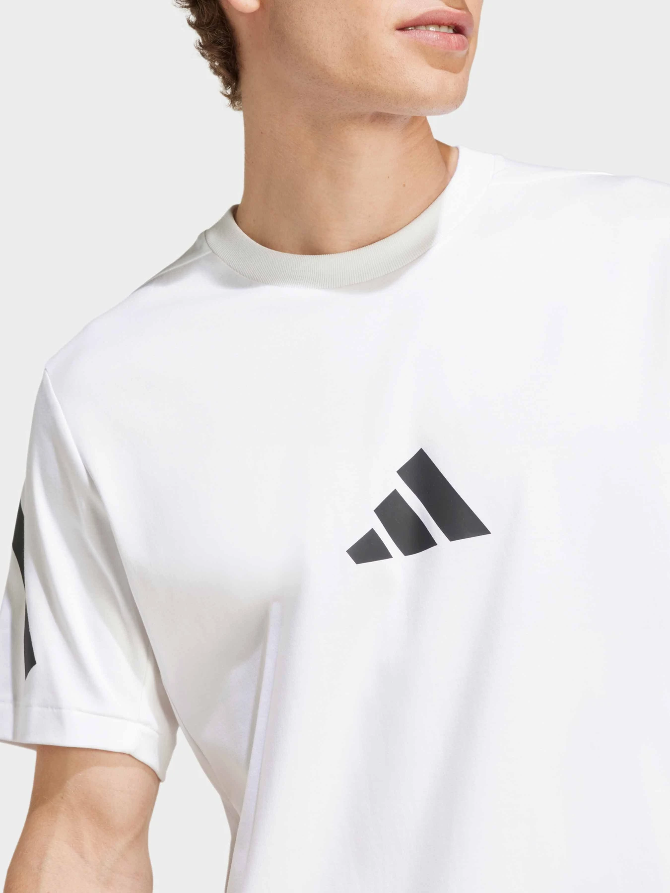 Футболки і поло Adidas Z.N.E. SPORTSWEAR модель JE3078 Фото