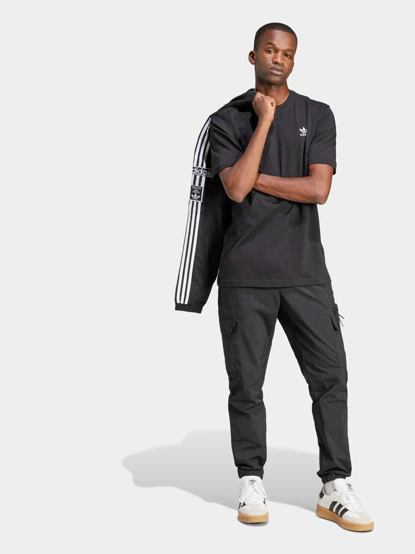 Футболки и поло Adidas TREFOIL ESSENTIALS модель JI8545 Футболки и поло Adidas TREFOIL ESSENTIALS модель JI8545 Фото