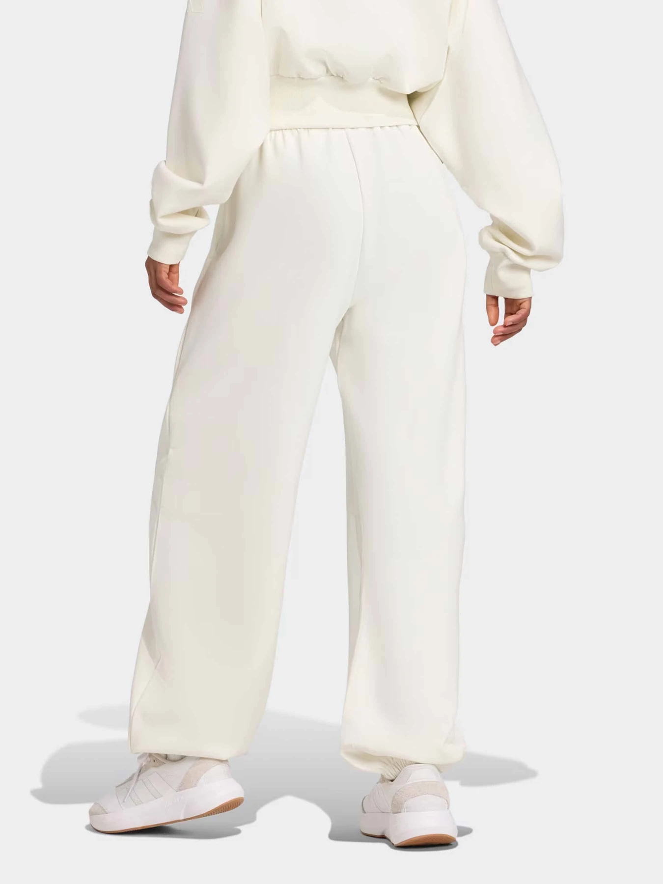 Брюки Adidas SOFT LUX LOOSE PANT модель JV9896 Брюки Adidas SOFT LUX LOOSE PANT модель JV9896 Фото