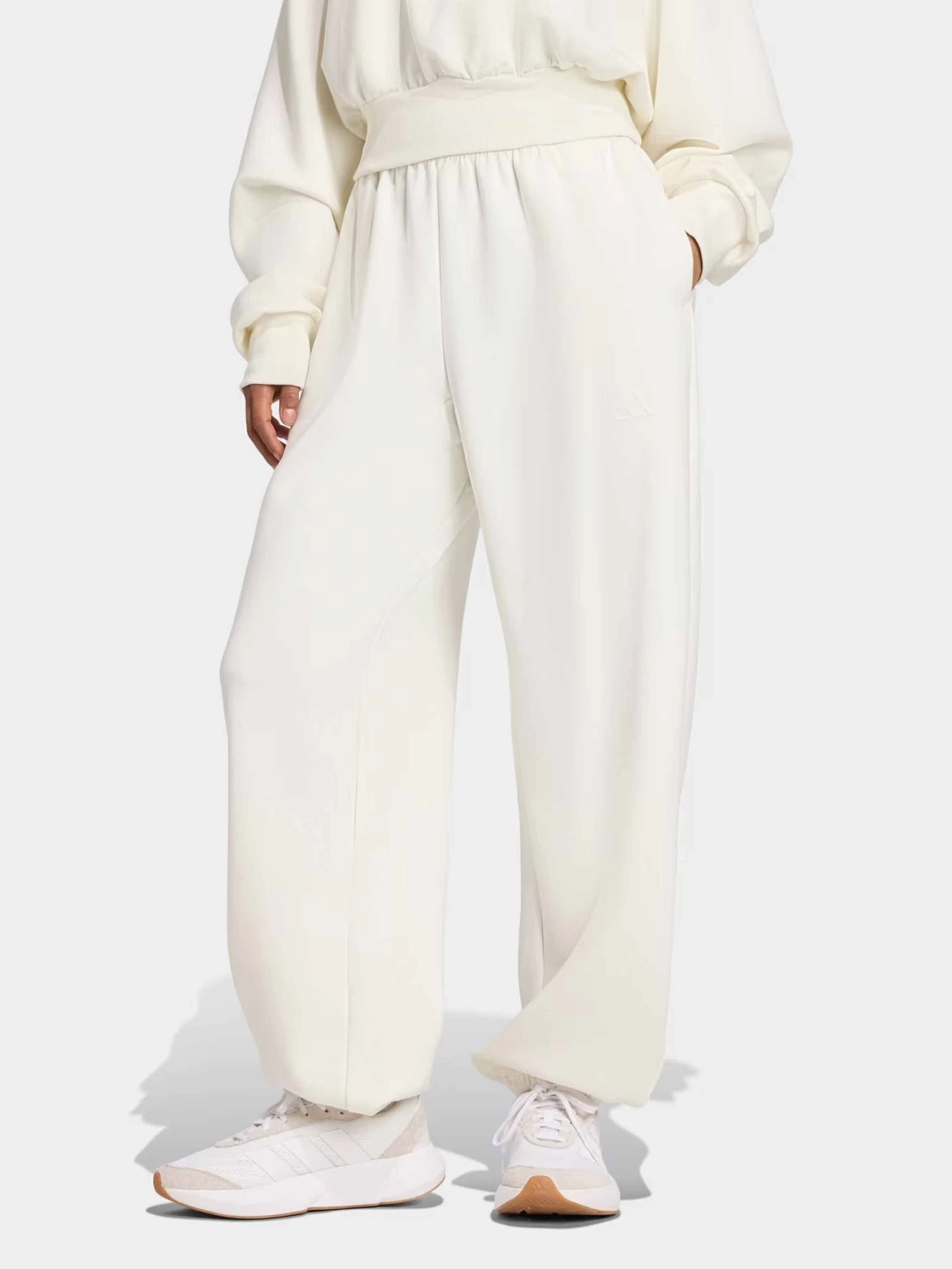 Брюки Adidas SOFT LUX LOOSE PANT модель JV9896 Брюки Adidas SOFT LUX LOOSE PANT модель JV9896 Фото