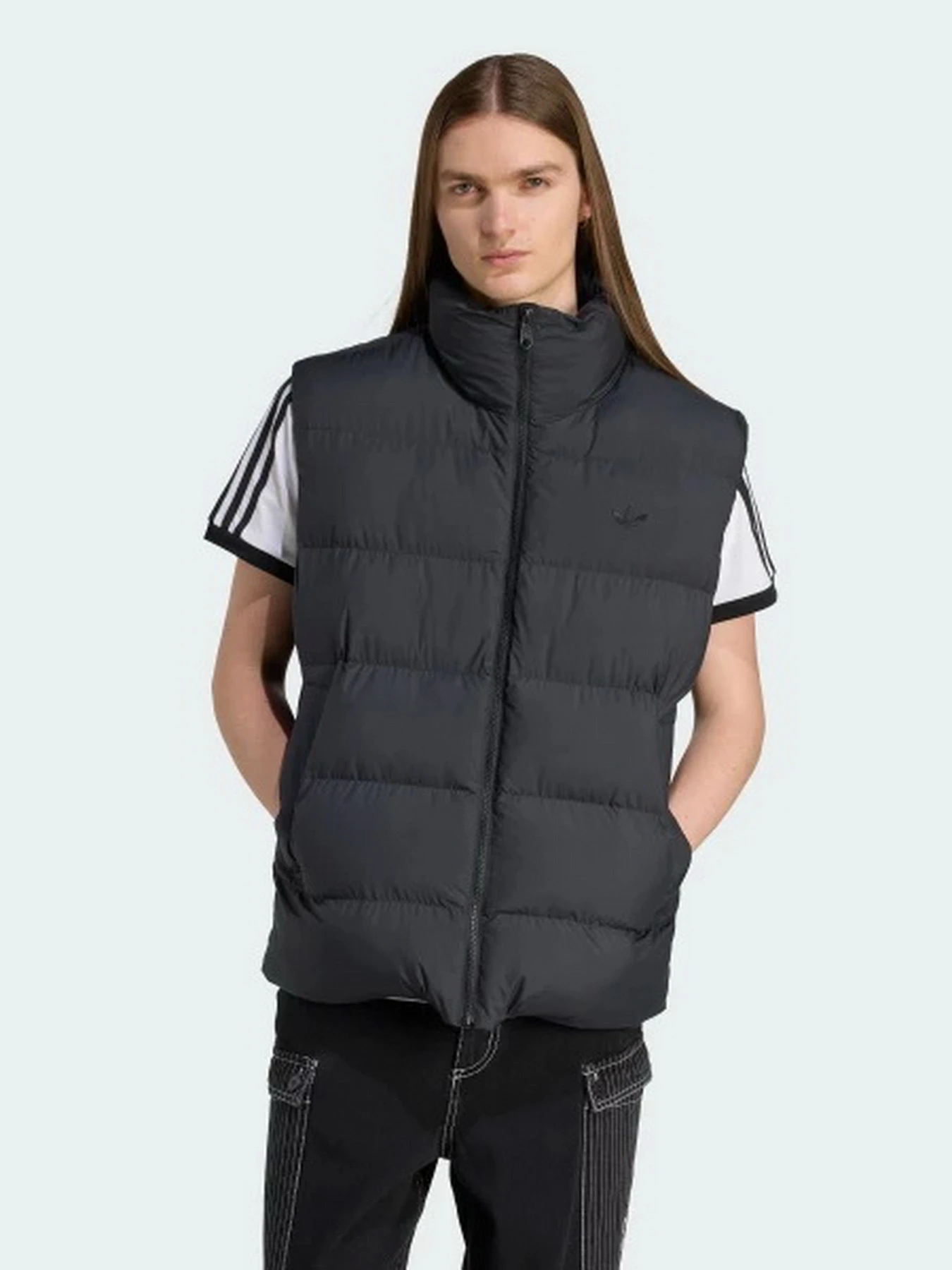 Куртки та дублянки Adidas модель JW5841 Фото