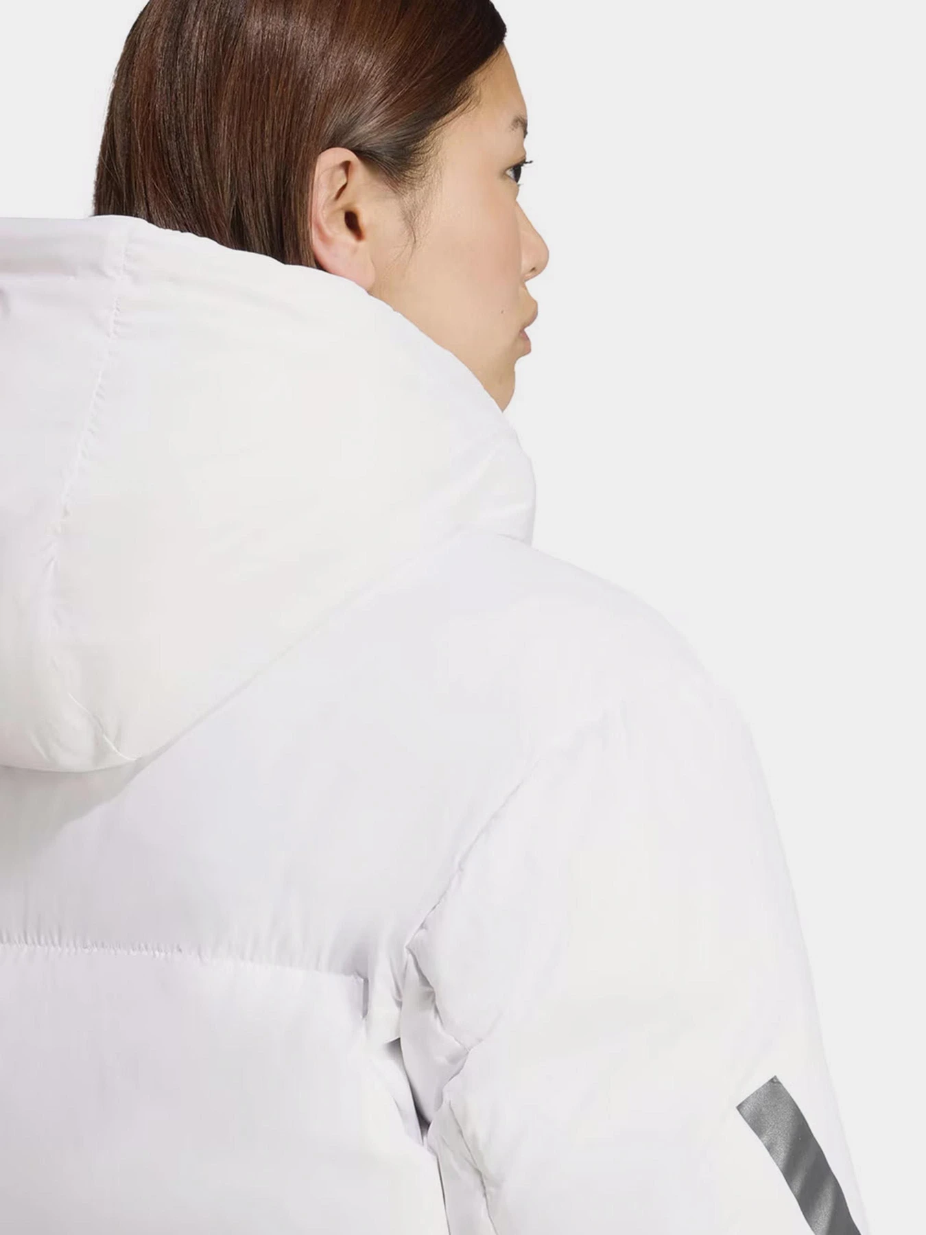 Куртки та дублянки Adidas модель JX0562 Фото
