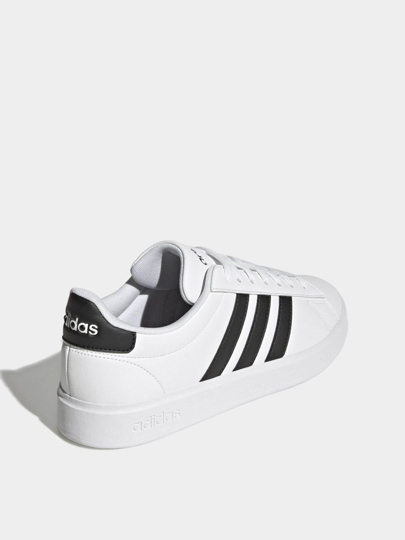 Кеди Adidas GRAND COURT 2.0 модель GW9195 Кеди Adidas GRAND COURT 2.0 модель GW9195 Фото