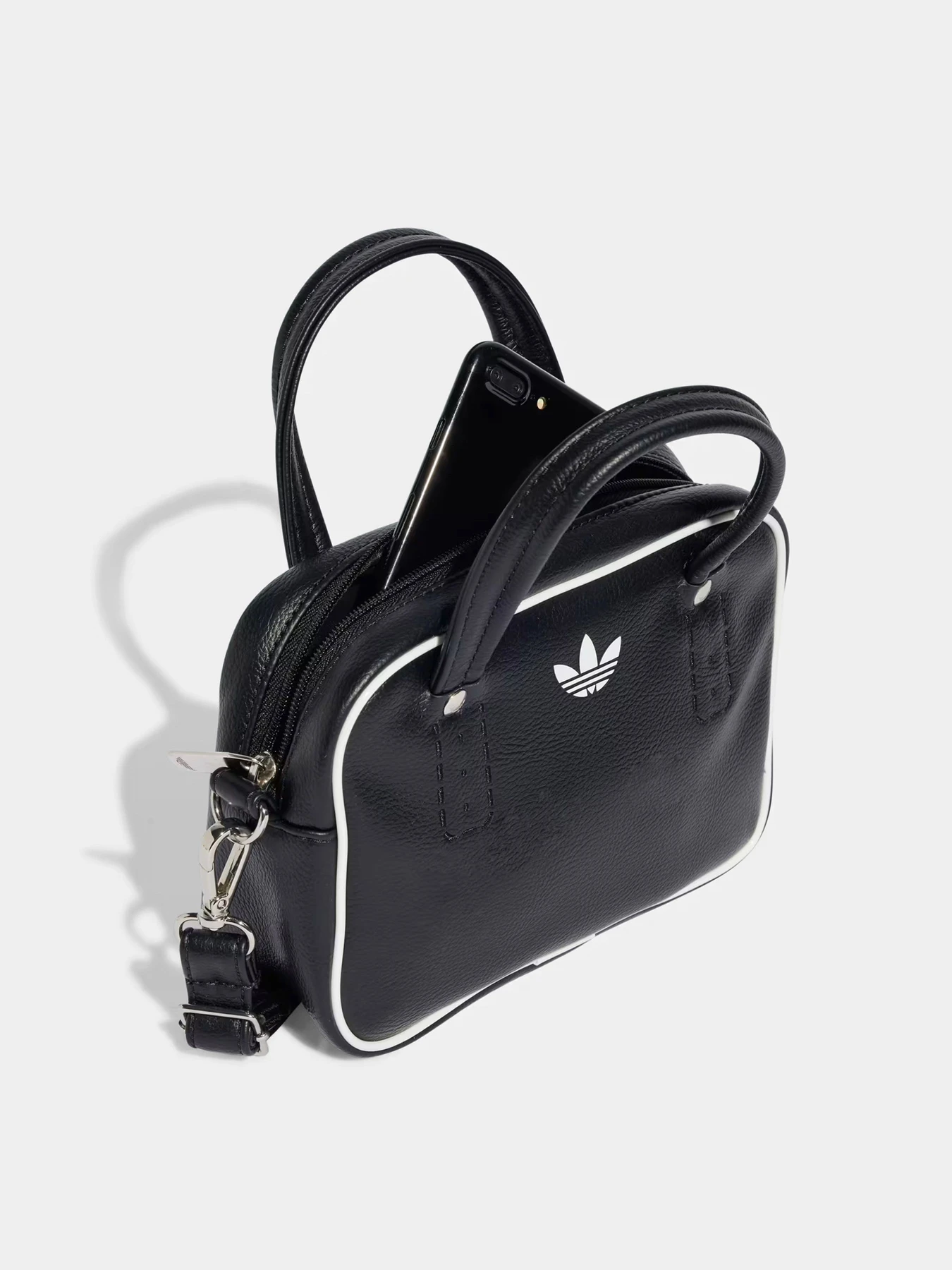 Сумки Adidas ADICOLOR XS модель JX7872 Сумки Adidas ADICOLOR XS модель JX7872 Фото