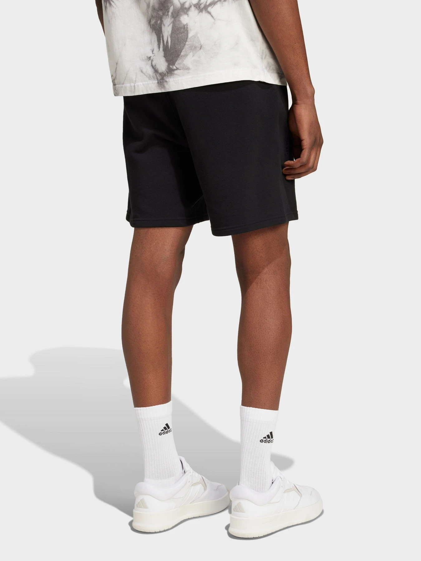 Шорты Adidas ALL SZN FRENCH TERRY модель IX1247 Шорты Adidas ALL SZN FRENCH TERRY модель IX1247 Фото