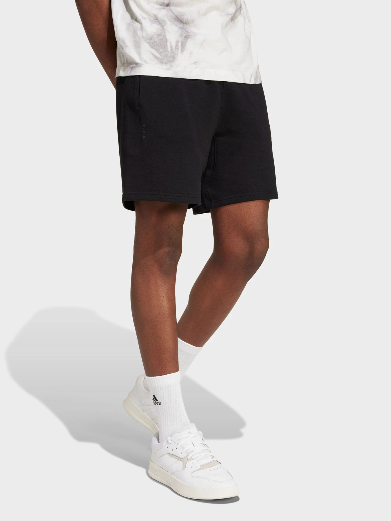 Шорты Adidas ALL SZN FRENCH TERRY модель IX1247 Шорты Adidas ALL SZN FRENCH TERRY модель IX1247 Фото