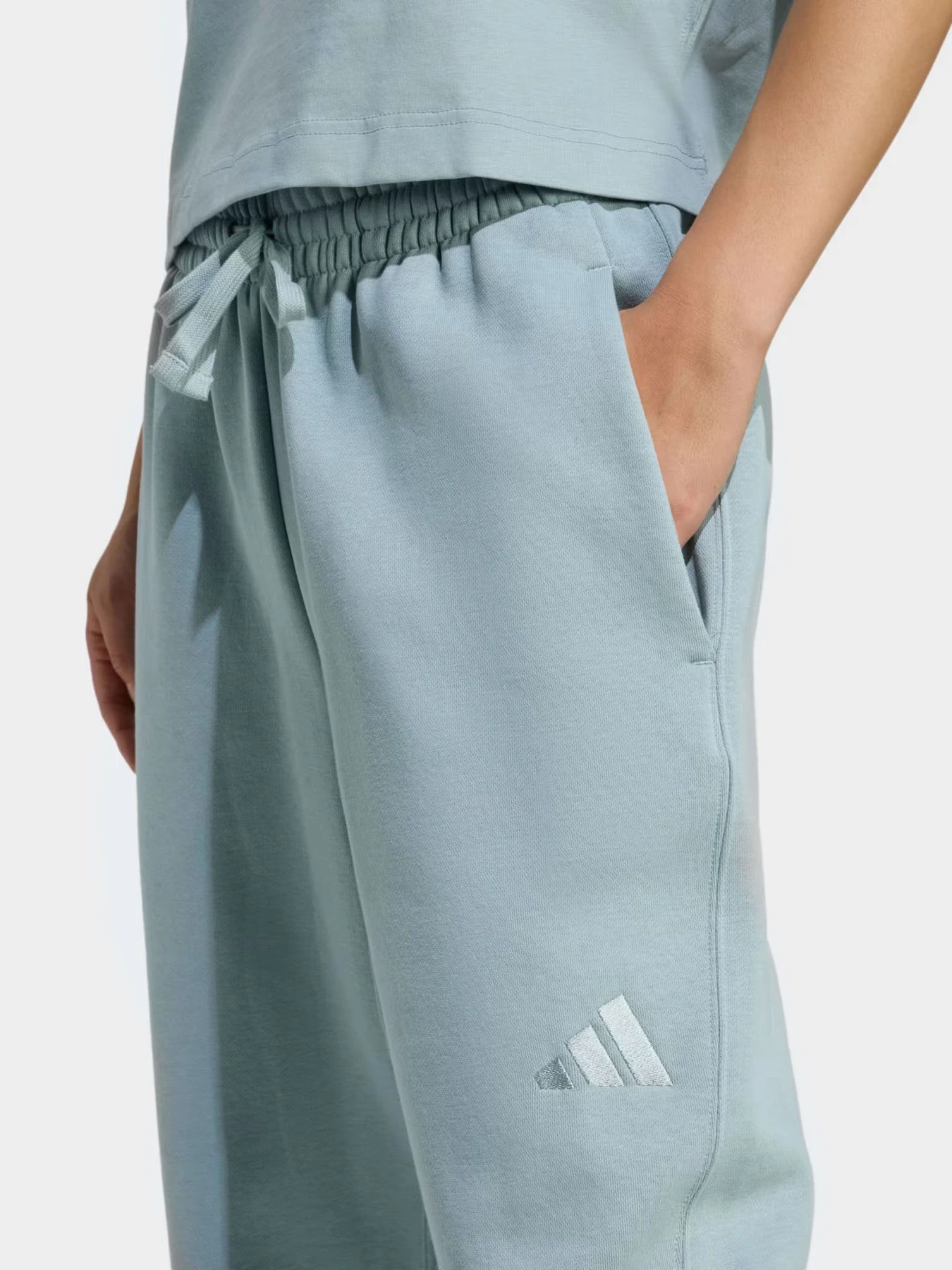 Штани Adidas ALL SZN модель JY7769 Штани Adidas ALL SZN модель JY7769 Фото
