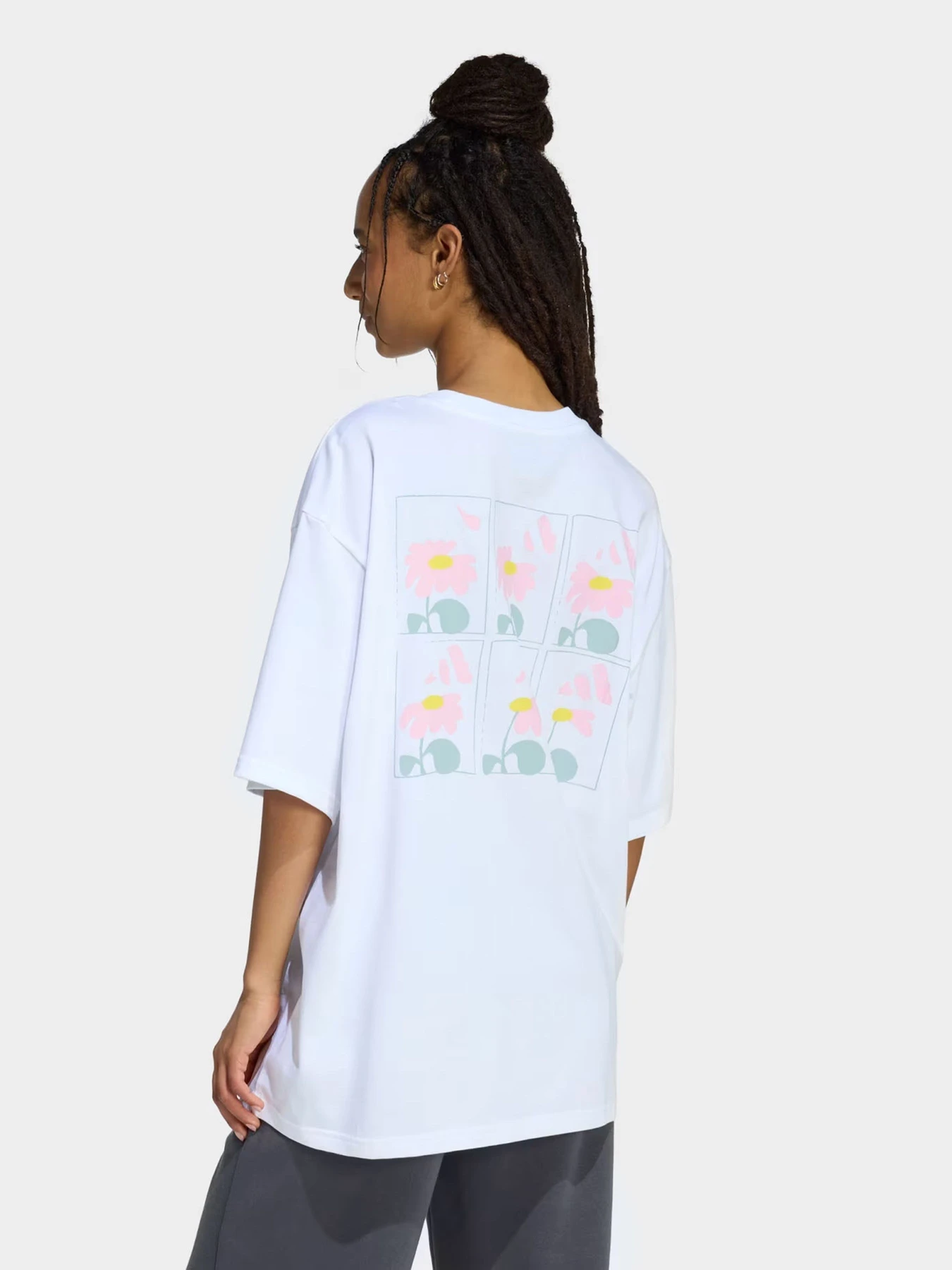Футболки и поло Adidas SOFT SIDE OVERSIZED GRAPHIC модель KA5091 Футболки и поло Adidas SOFT SIDE OVERSIZED GRAPHIC модель KA5091 Фото