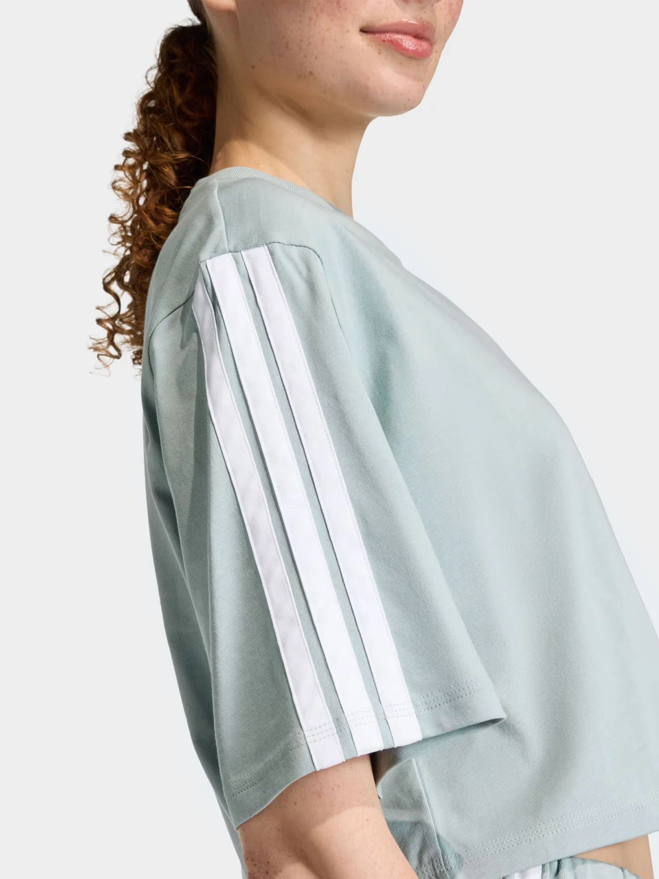 Футболки и поло Adidas ESSENTIALS 3-STRIPES COTTON LO модель KC5223 Футболки и поло Adidas ESSENTIALS 3-STRIPES COTTON LO модель KC5223 Фото