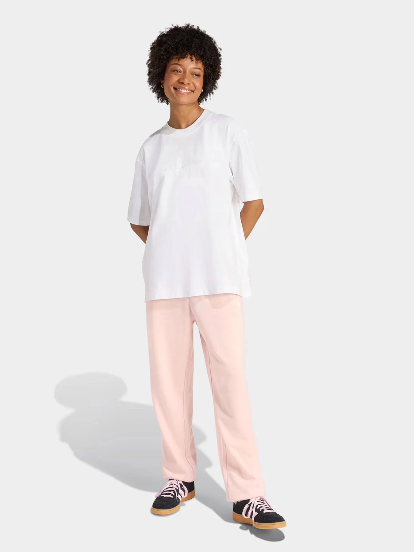 Футболки и поло Adidas ESSENTIALS LINEAR модель KD1446 Футболки и поло Adidas ESSENTIALS LINEAR модель KD1446 Фото