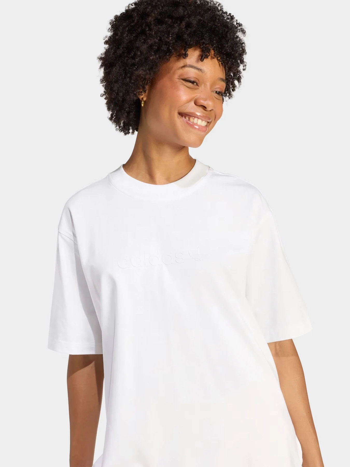 Футболки и поло Adidas ESSENTIALS LINEAR модель KD1446 Футболки и поло Adidas ESSENTIALS LINEAR модель KD1446 Фото